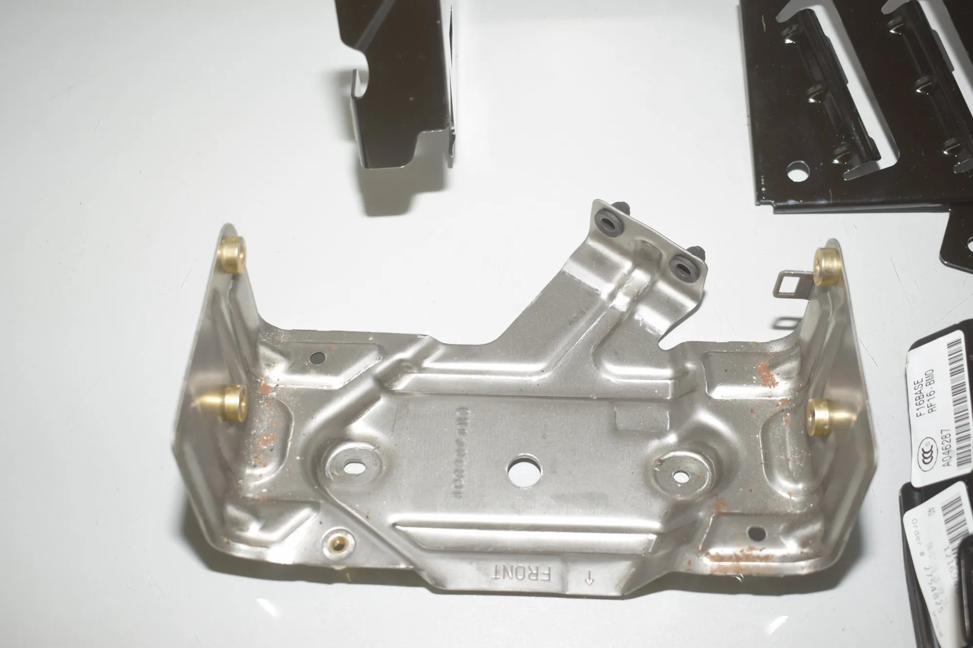 Bracket – OEM 10506L123 · BMW X6 (F16, F86) M 50 d 2016 – 6