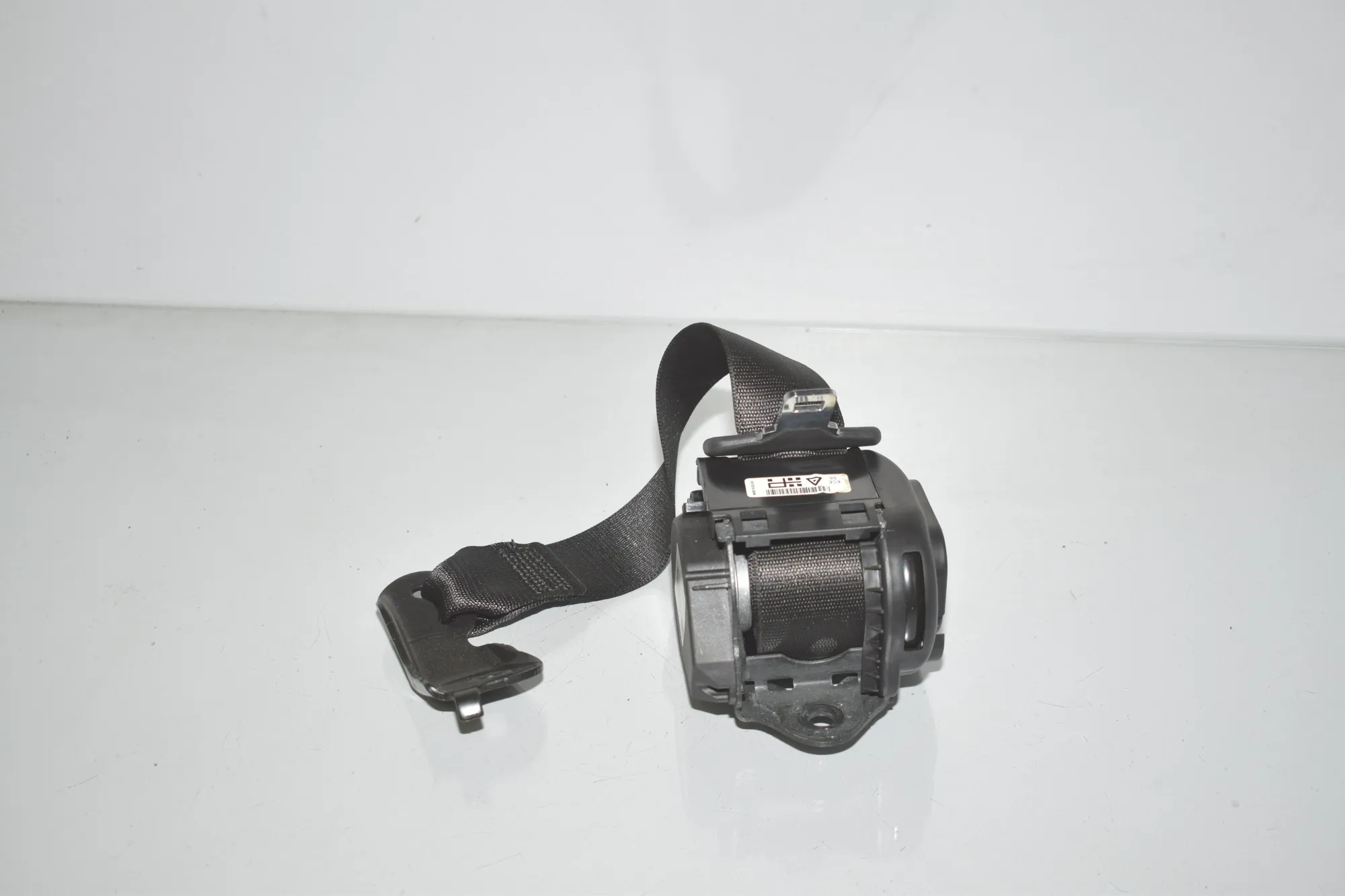 Rear Right Seatbelt – OEM 7376130 · BMW X6 (F16, F86) M 50 d 2016 – 3