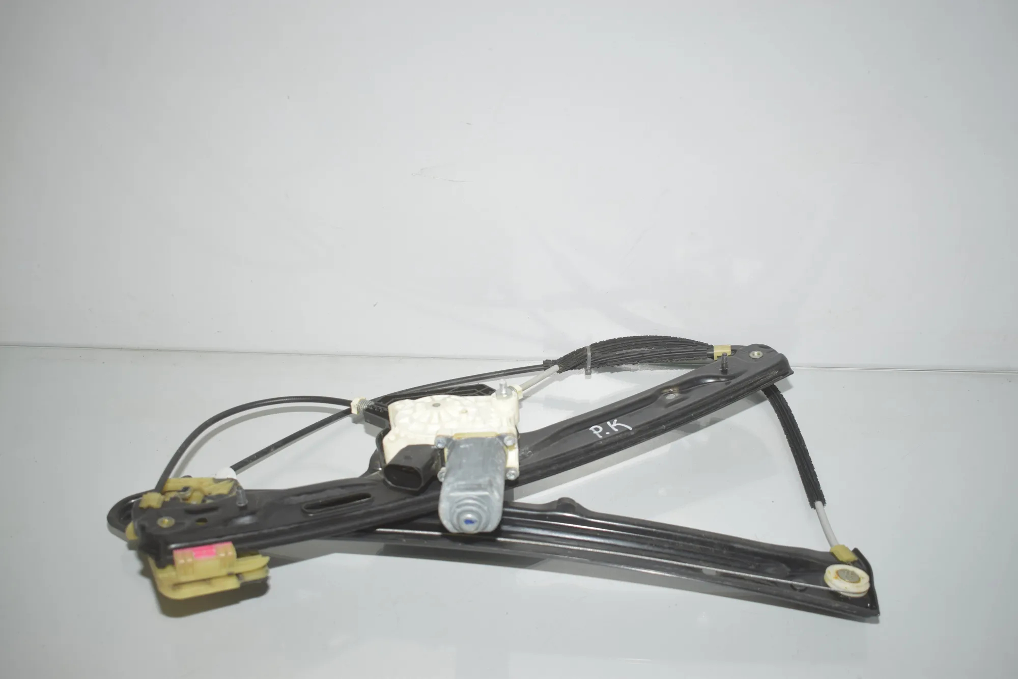 Front Left Door Window Regulator – OEM 7292901 · BMW X6 (F16, F86) M 50 d 2016