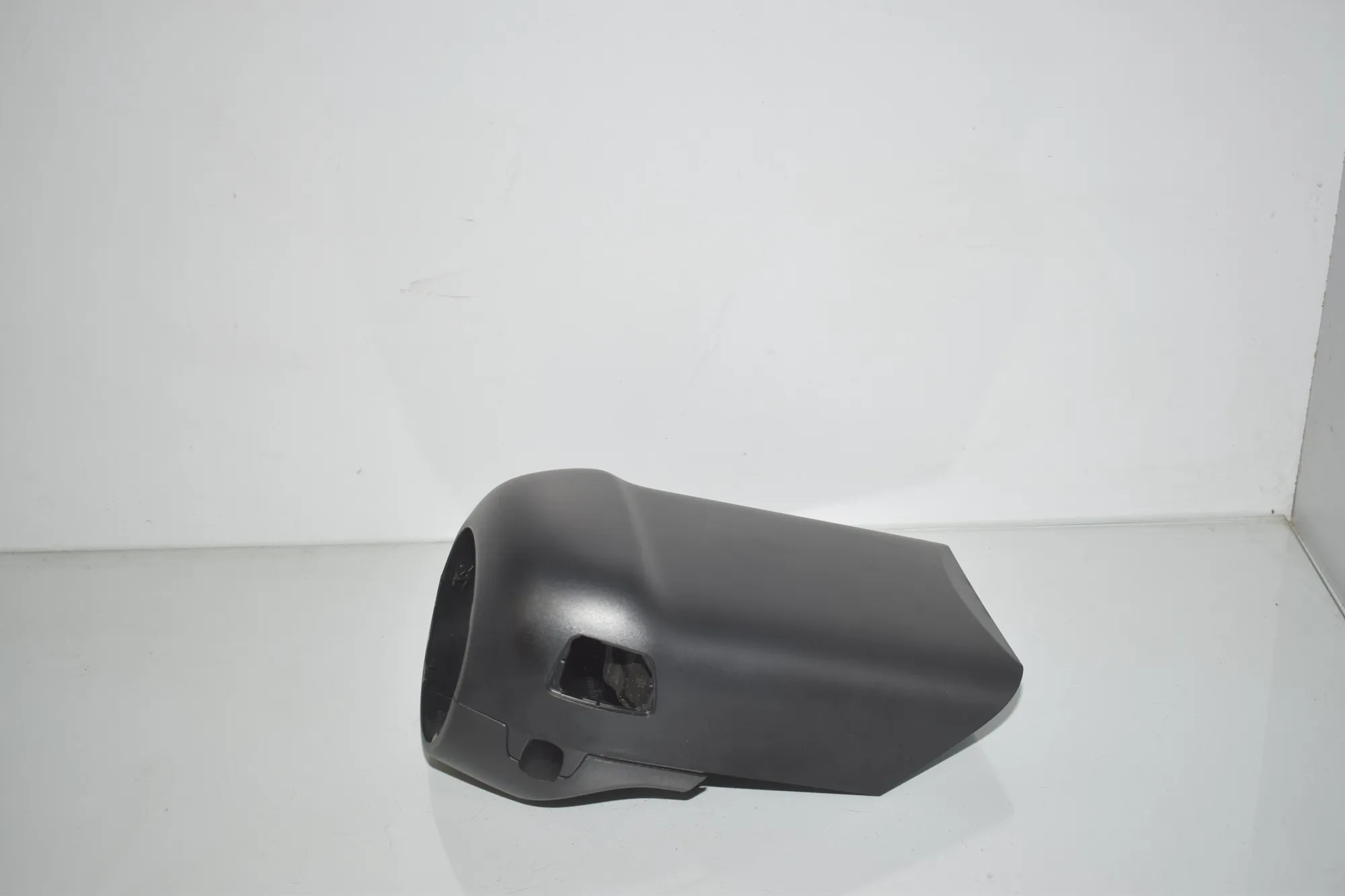 Steering Mechanism Trim – OEM 9258210 · BMW X6 (F16, F86) M 50 d 2016 – 2