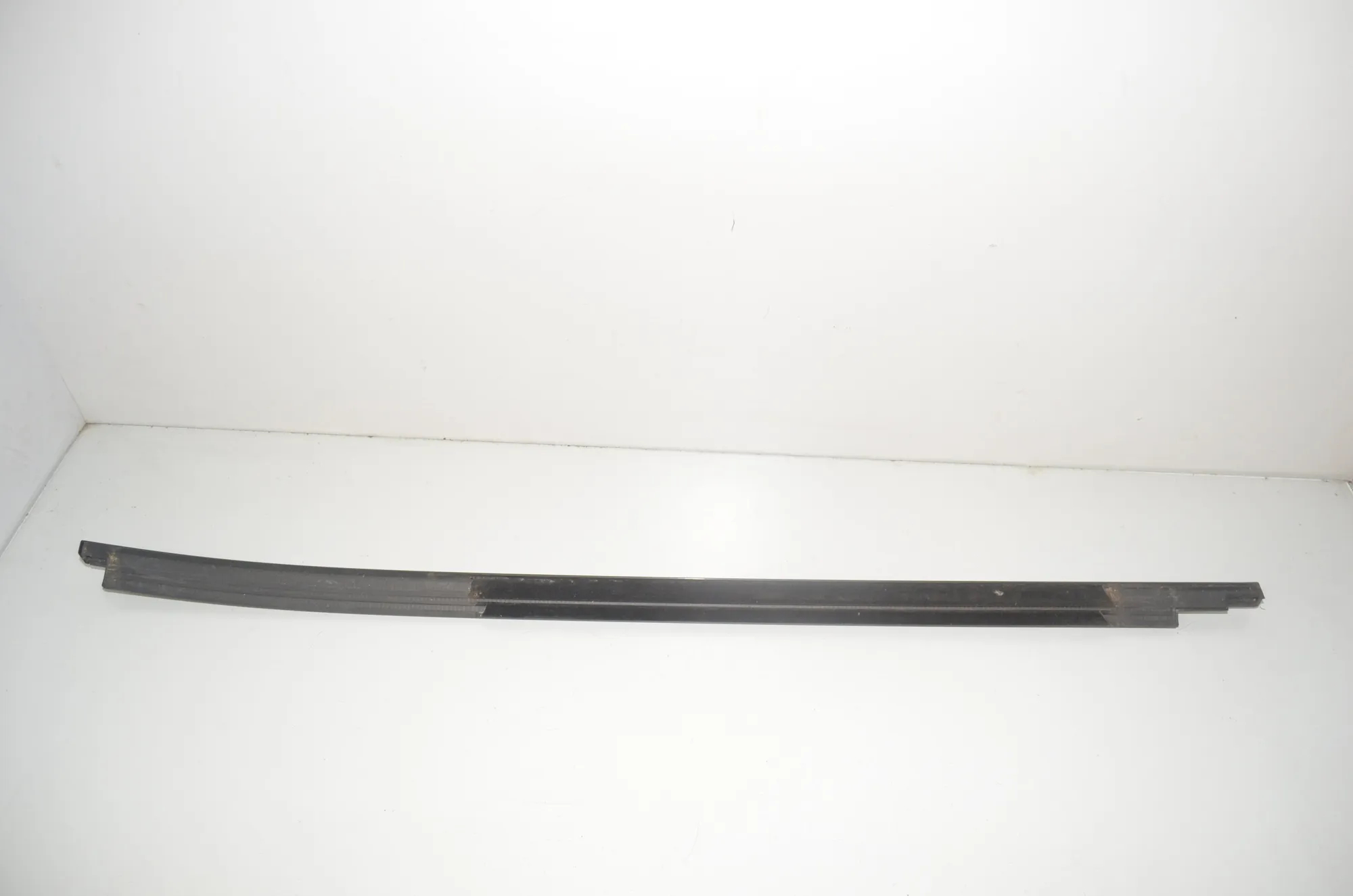 Rear Left Door Vertical Trim – OEM 7410039 · BMW X3 (G01, F97) BMW X3 (G01, F97) xDrive 30d 2019 – 3