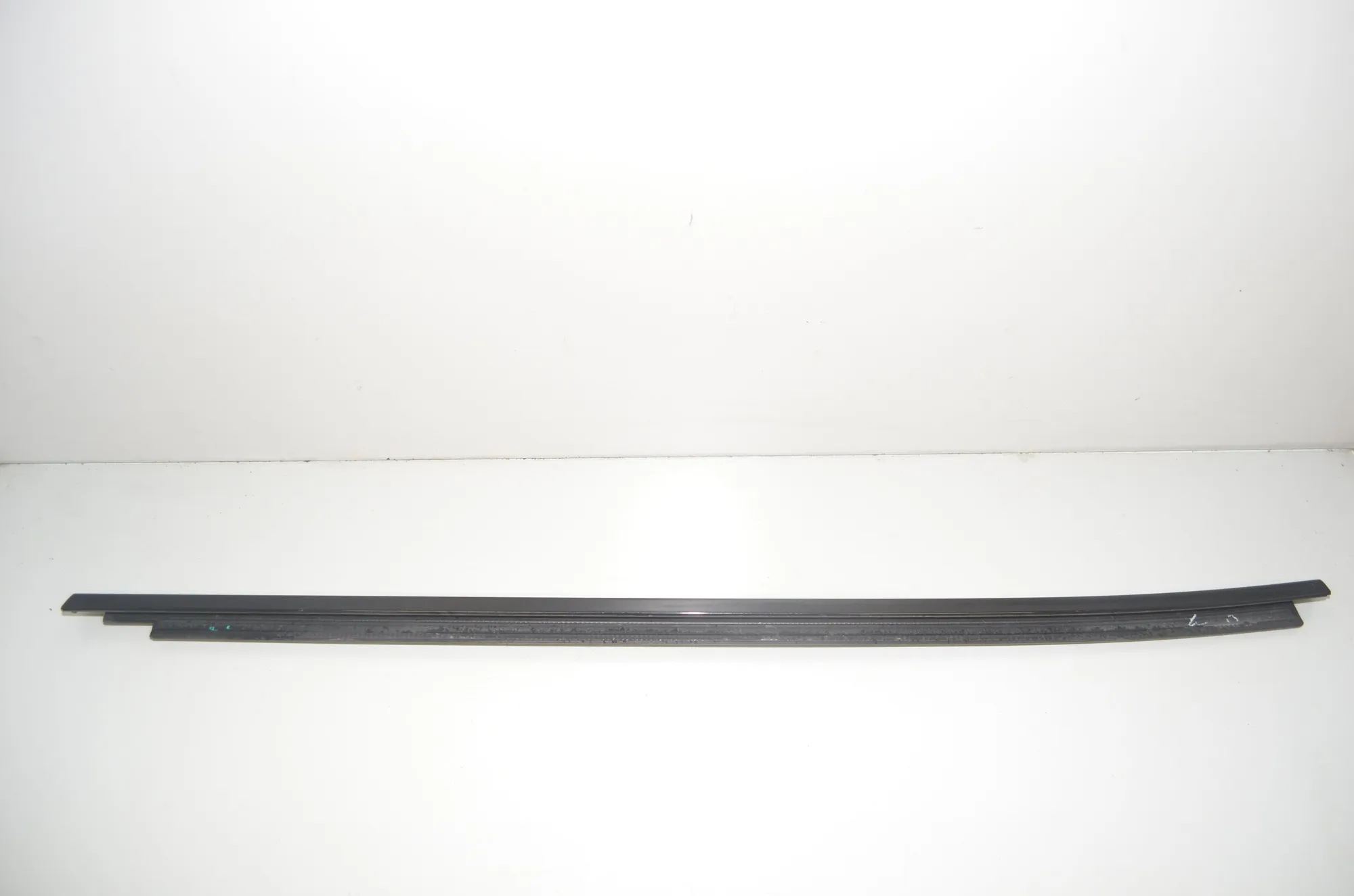 Rear Left Door Vertical Trim – OEM 7410039 · BMW X3 (G01, F97) BMW X3 (G01, F97) xDrive 30d 2019