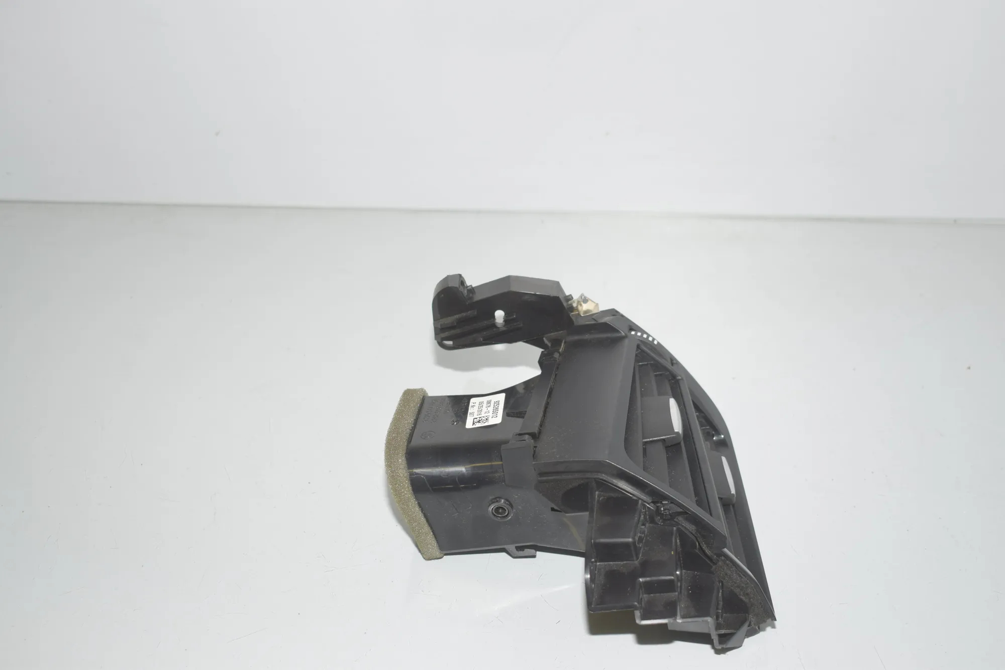 Dashboard Air Vents – OEM 9252650 · BMW X6 (F16, F86) M 50 d 2016 – 3