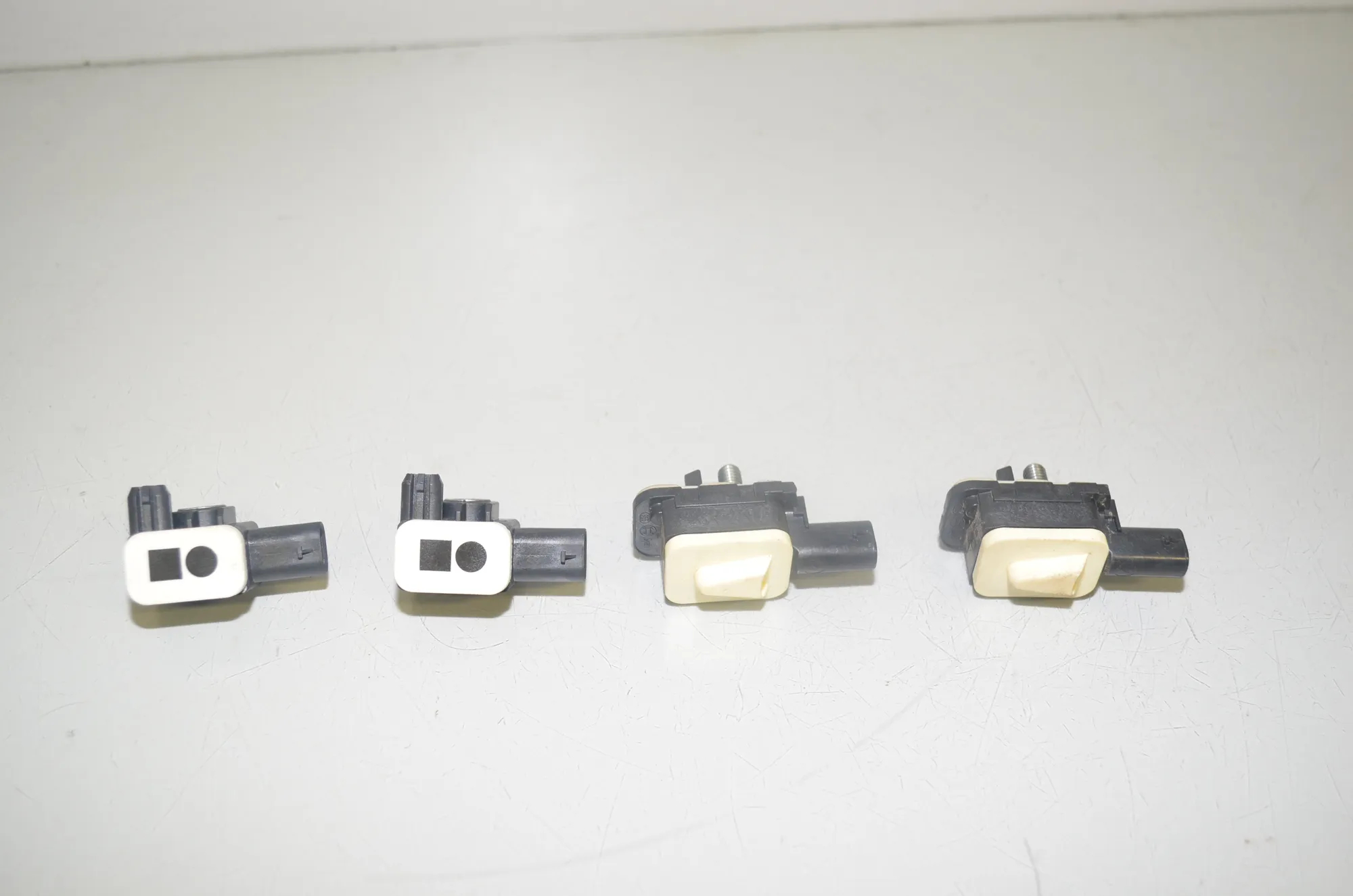 Front Left Impact Sensor – OEM 9234989 · BMW 4 Coupe (F32, F82) 428 i xDrive 2016