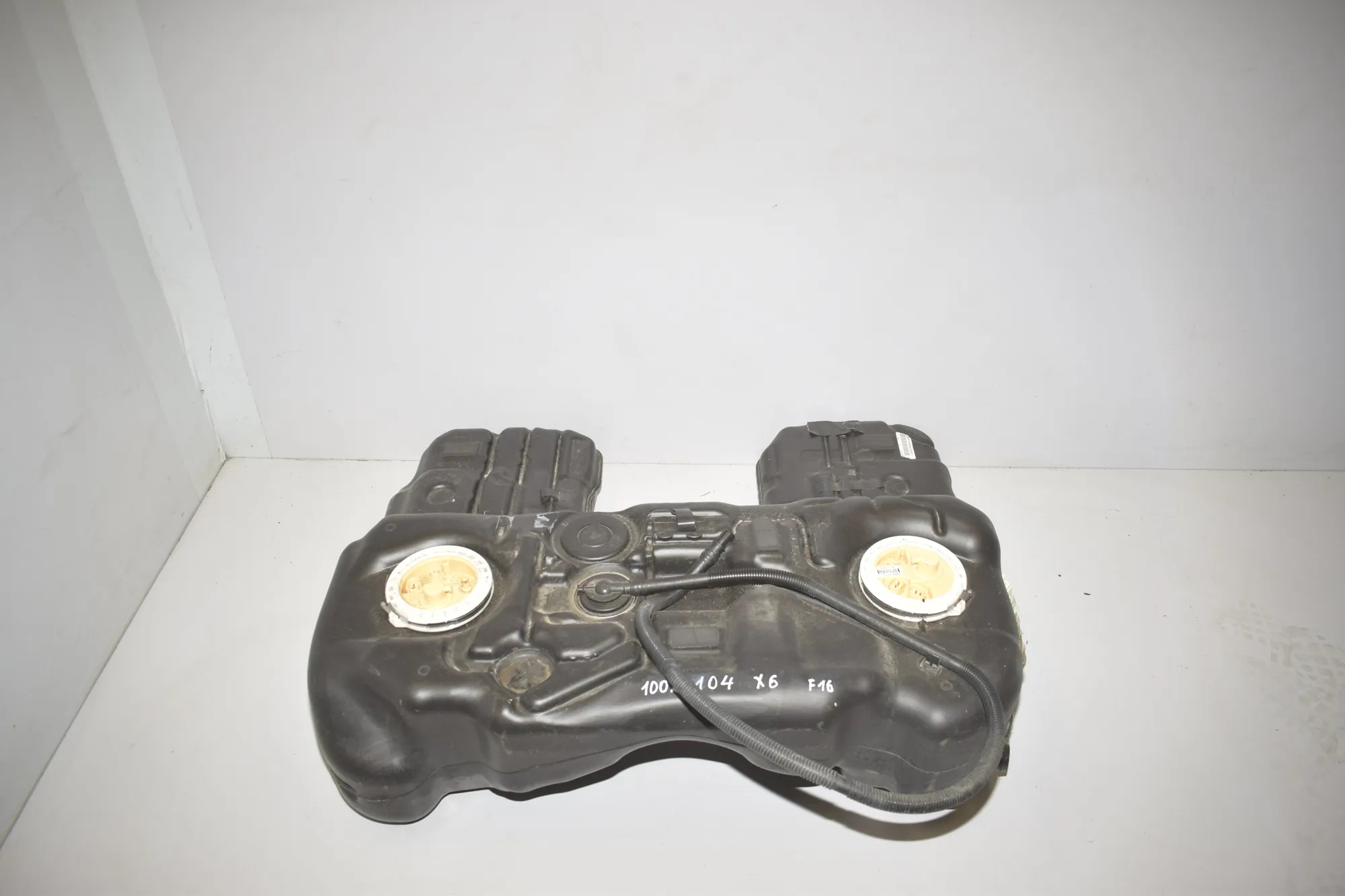 Fuel Tank – OEM 7380137 · BMW X6 (F16, F86) M 50 d 2016 – 2