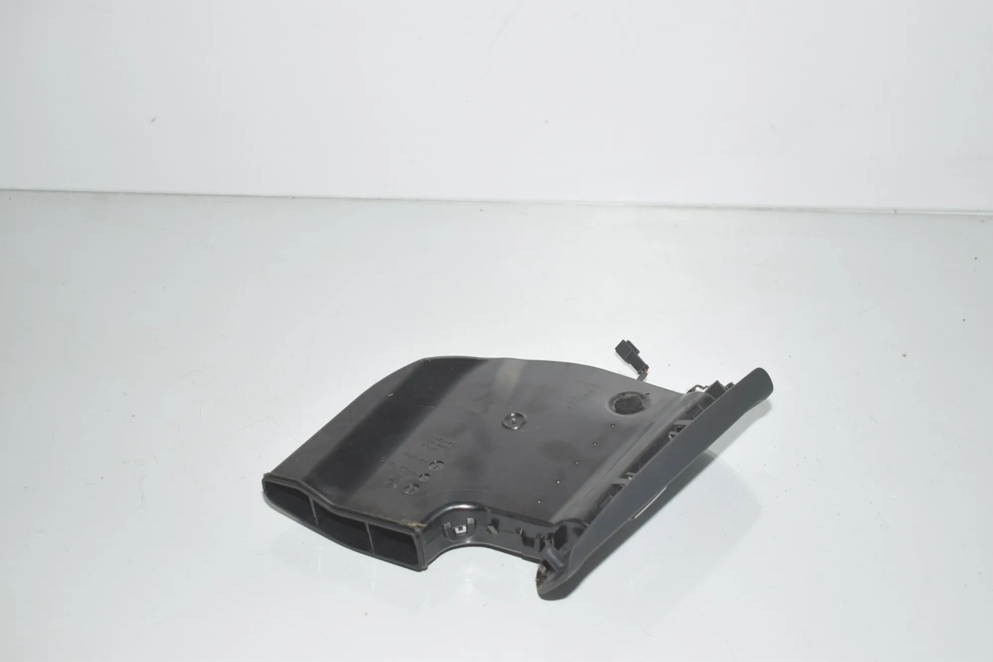 Other Interior Parts – OEM 9113793 · BMW 7 (F01, F02) 740 d xDrive 2011 – 4