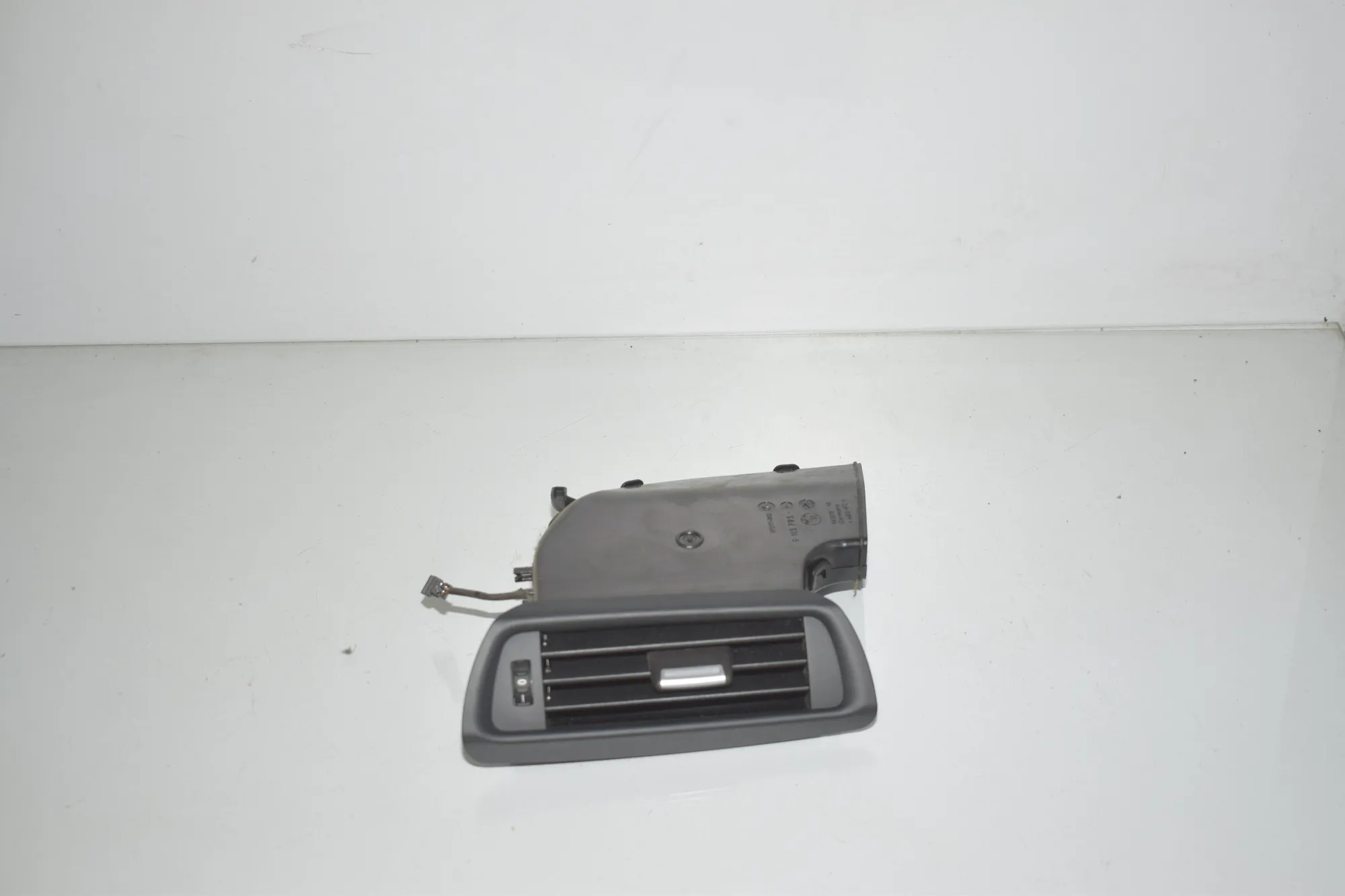 Other Interior Parts – OEM 9113793 · BMW 7 (F01, F02) 740 d xDrive 2011