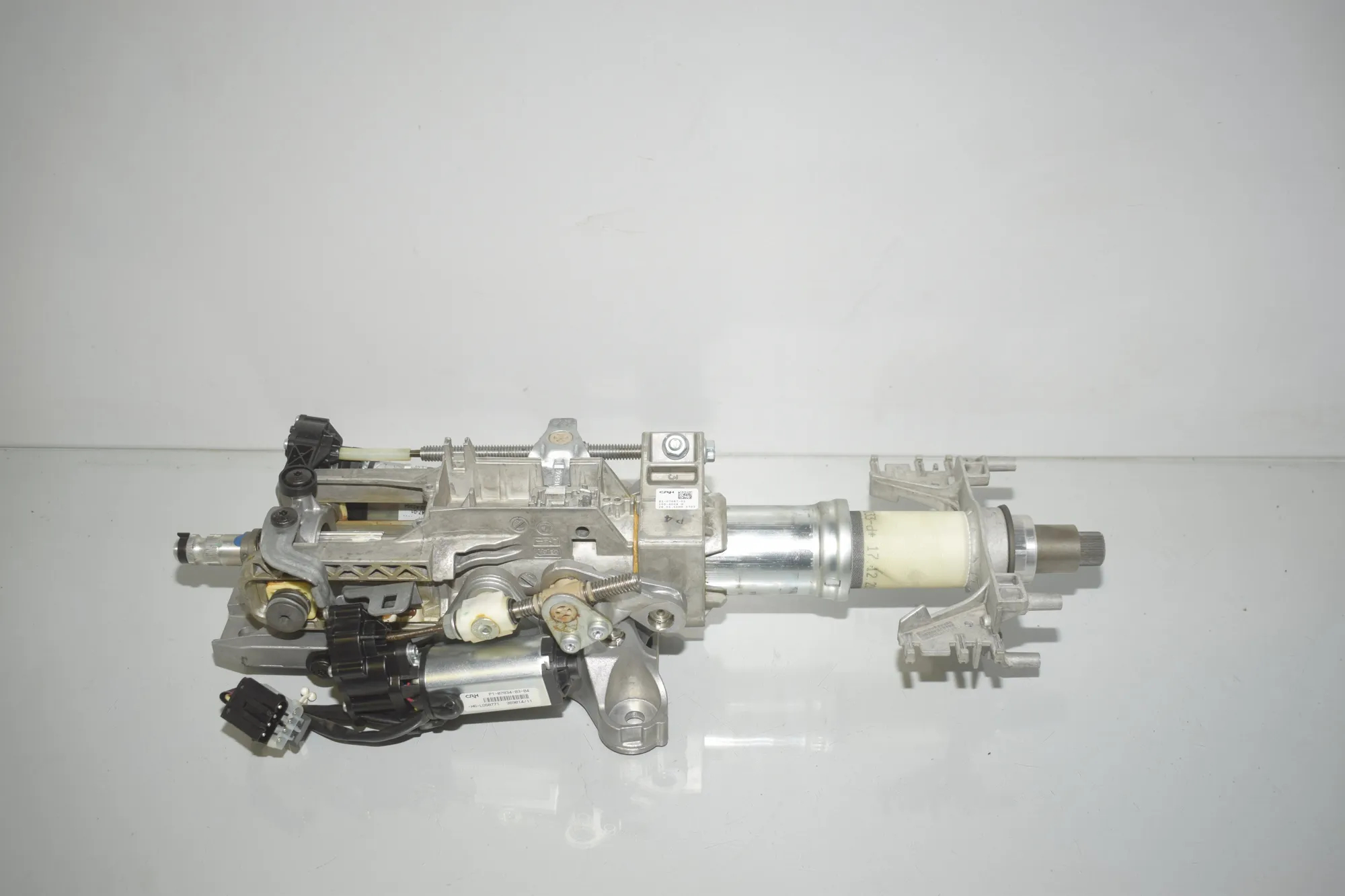 Steering Wheel Adjustment Mechanism – OEM 6788155 · BMW 7 (F01, F02) 740 d xDrive 2011