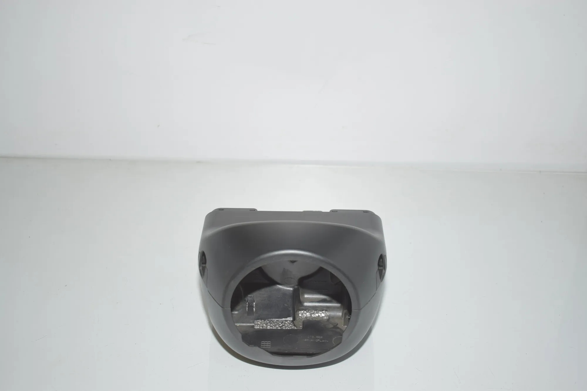 Steering Mechanism Trim – OEM 9220824 · BMW 7 (F01, F02) 740 d xDrive 2011 – 4