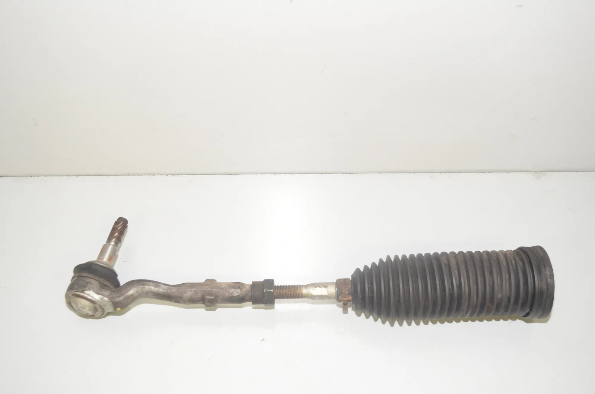 Left Side Steering Tie Rod – OEM 6784716 · BMW 7 (F01, F02) 740 d xDrive 2011