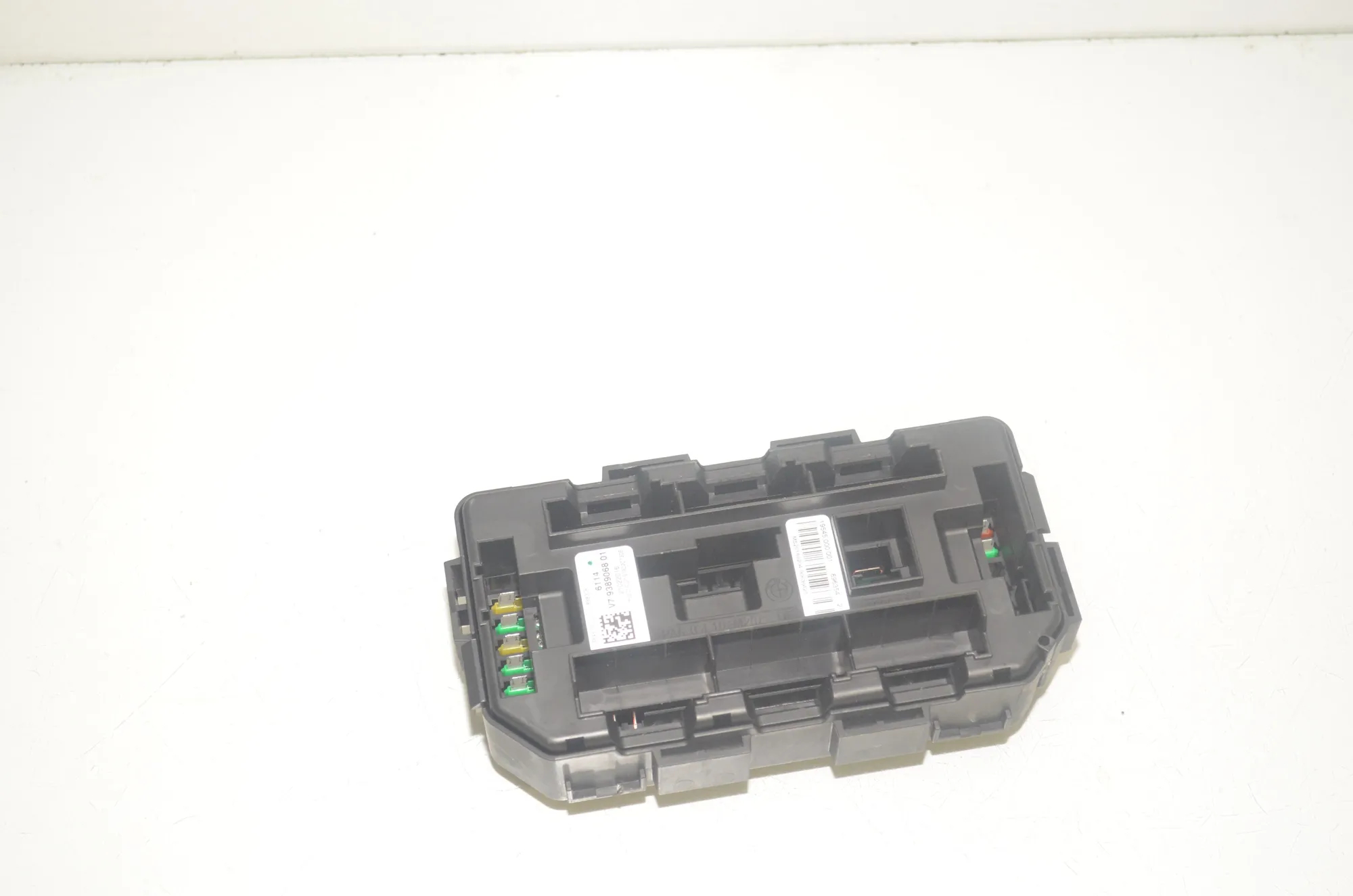 Fuse Box – OEM 9389068 · BMW 4 Coupe (F32, F82) 428 i xDrive 2016 – 3