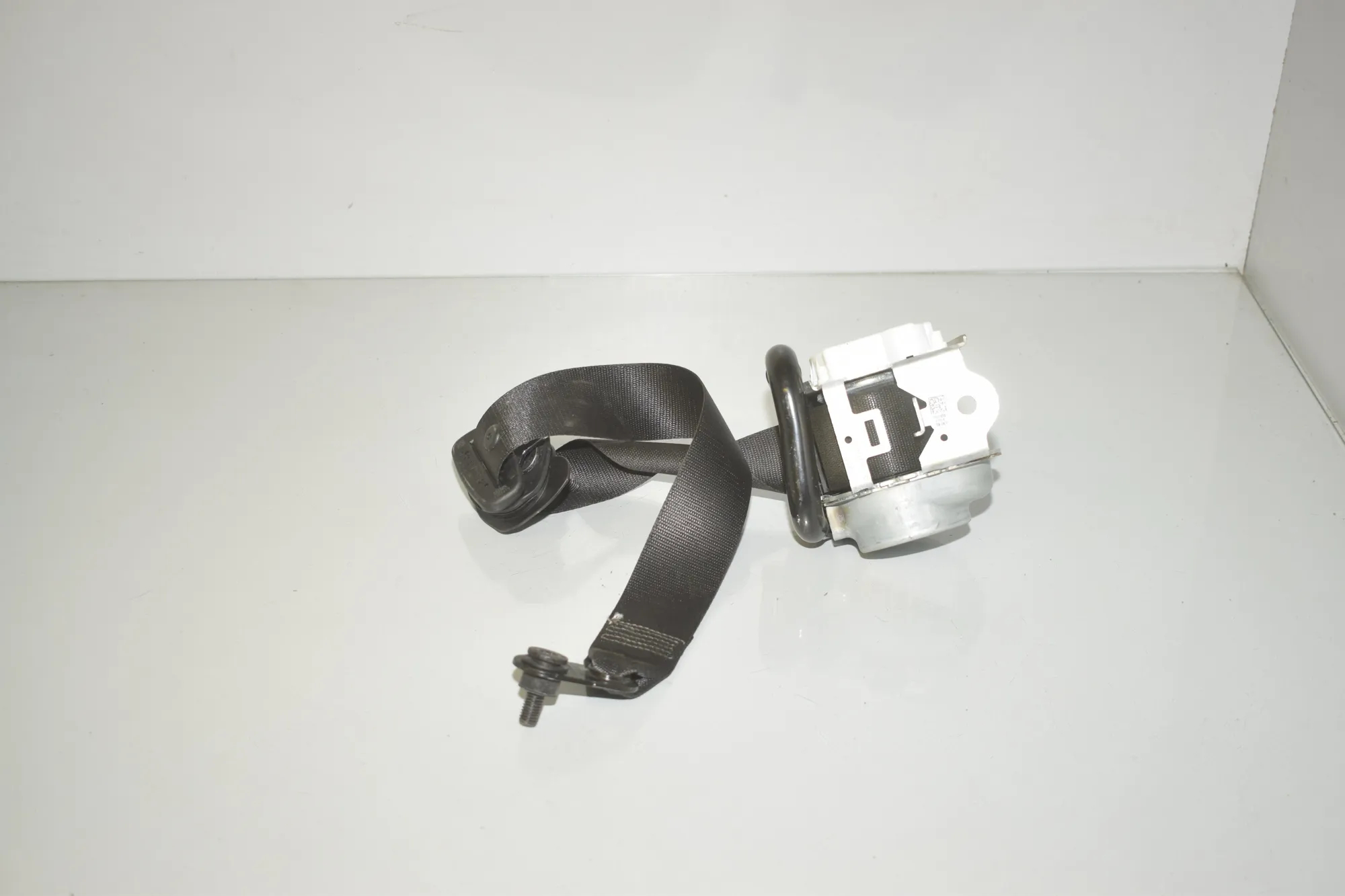 Rear Left Seatbelt – OEM 7497592 · BMW X5 (G05) (2018 - -) xDrive M 50 d 2019 – 4