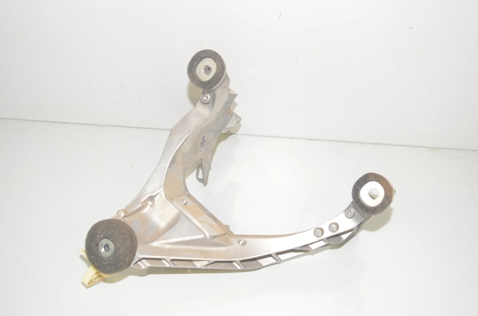 Other Body Parts – OEM 6140829 · BMW 7 (F01, F02) 740 d xDrive 2011