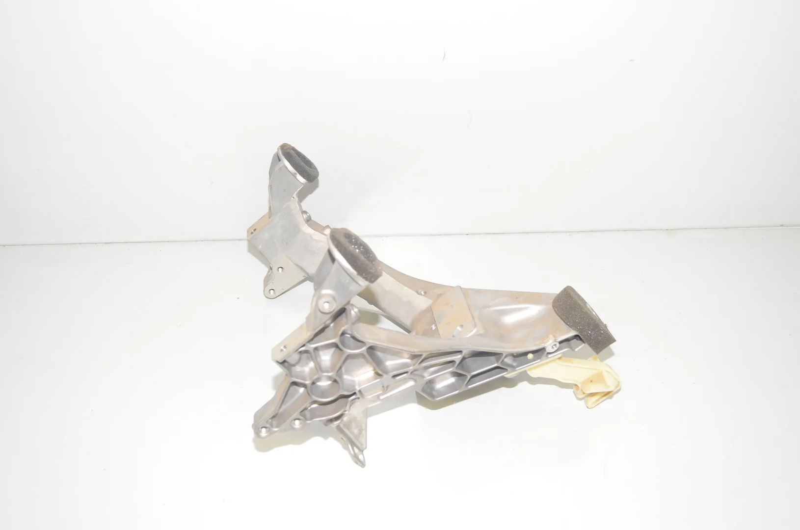 Other Body Parts – OEM 6140829 · BMW 7 (F01, F02) 740 d xDrive 2011 – 2