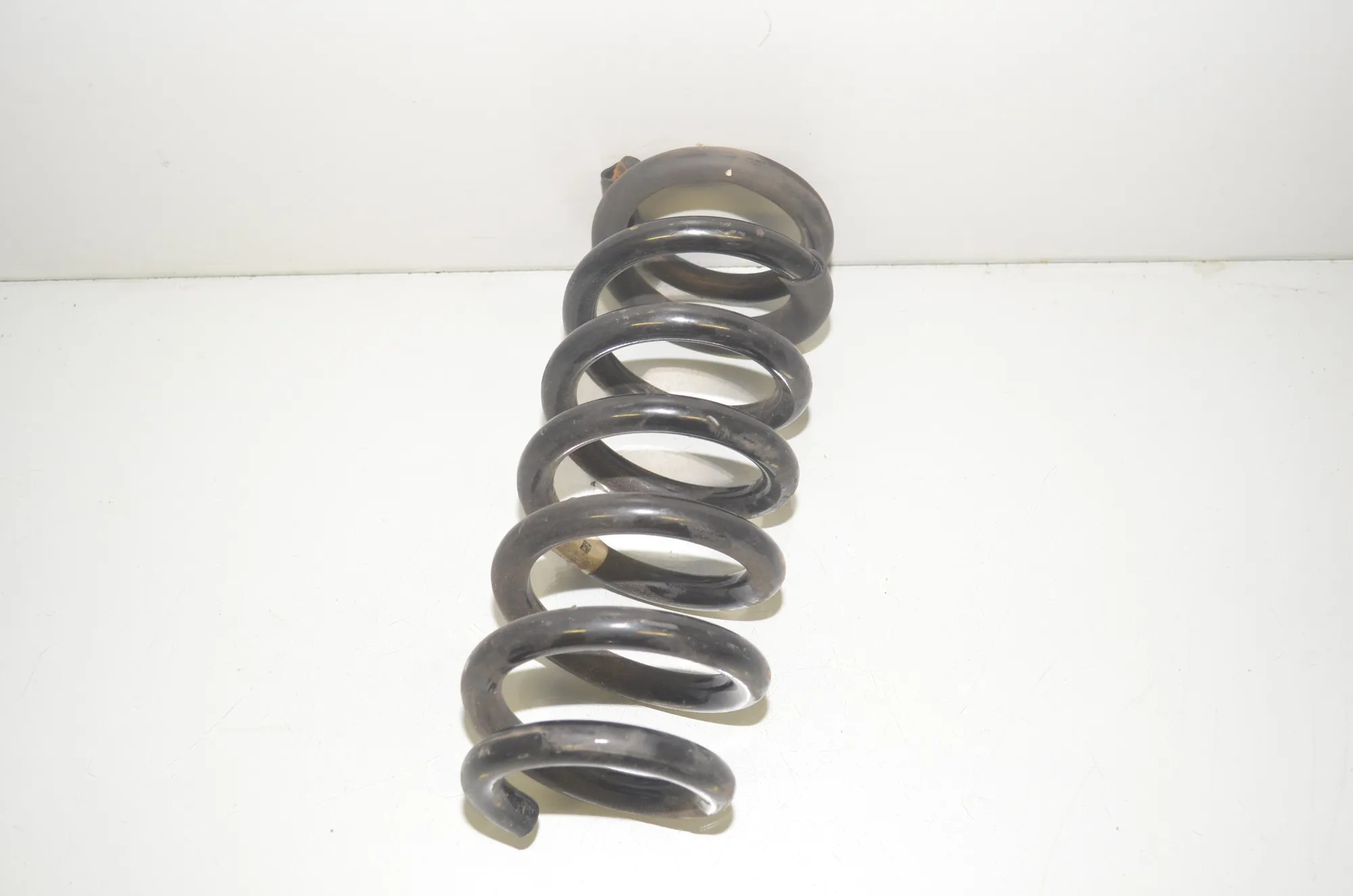 Front Right Coil Spring · BMW X6(G06) BMW X6(G06) (G06, F96) M 2021 – 3