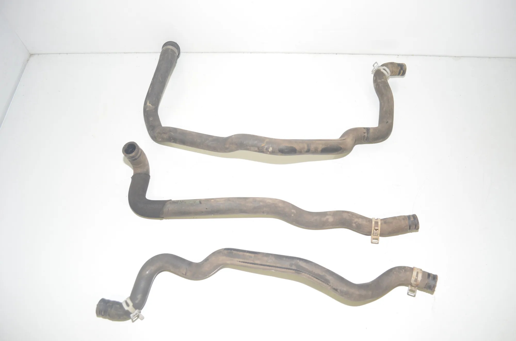 Coolant Hose Pipe – OEM 9119168 · BMW 7 (F01, F02) 740 d xDrive 2011 – 2