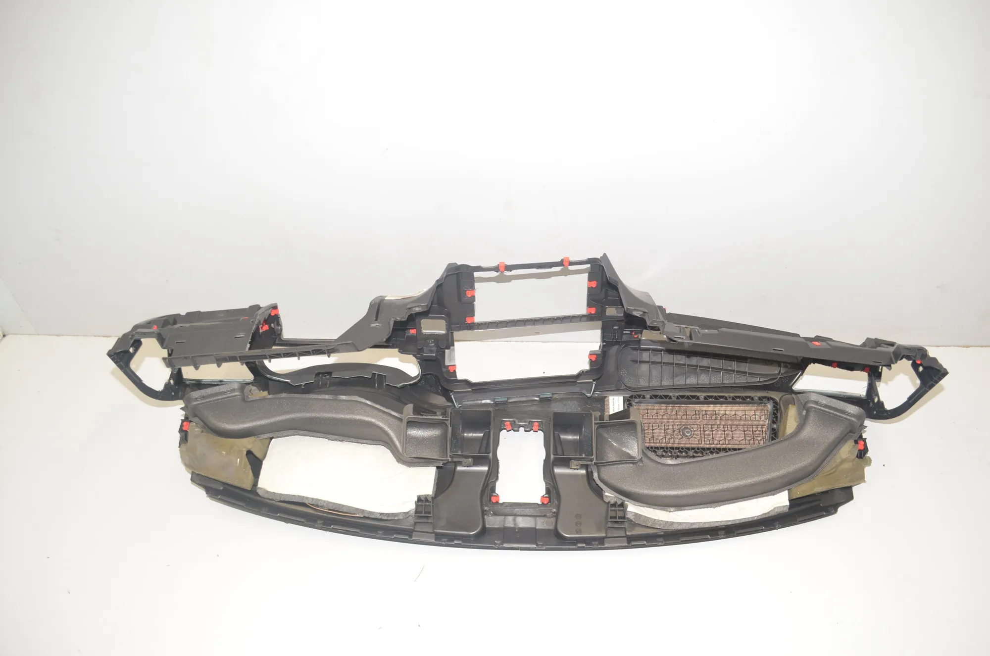 Dashboard – OEM 9160068 · BMW 7 (F01, F02) 740 d xDrive 2011 – 3