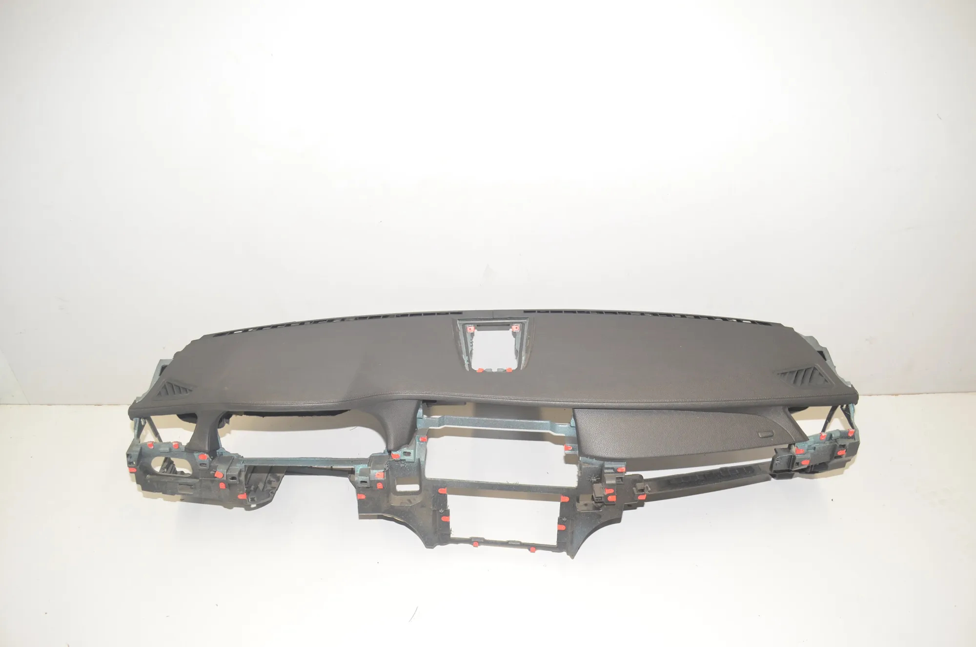 Dashboard – OEM 9160068 · BMW 7 (F01, F02) 740 d xDrive 2011 – 2