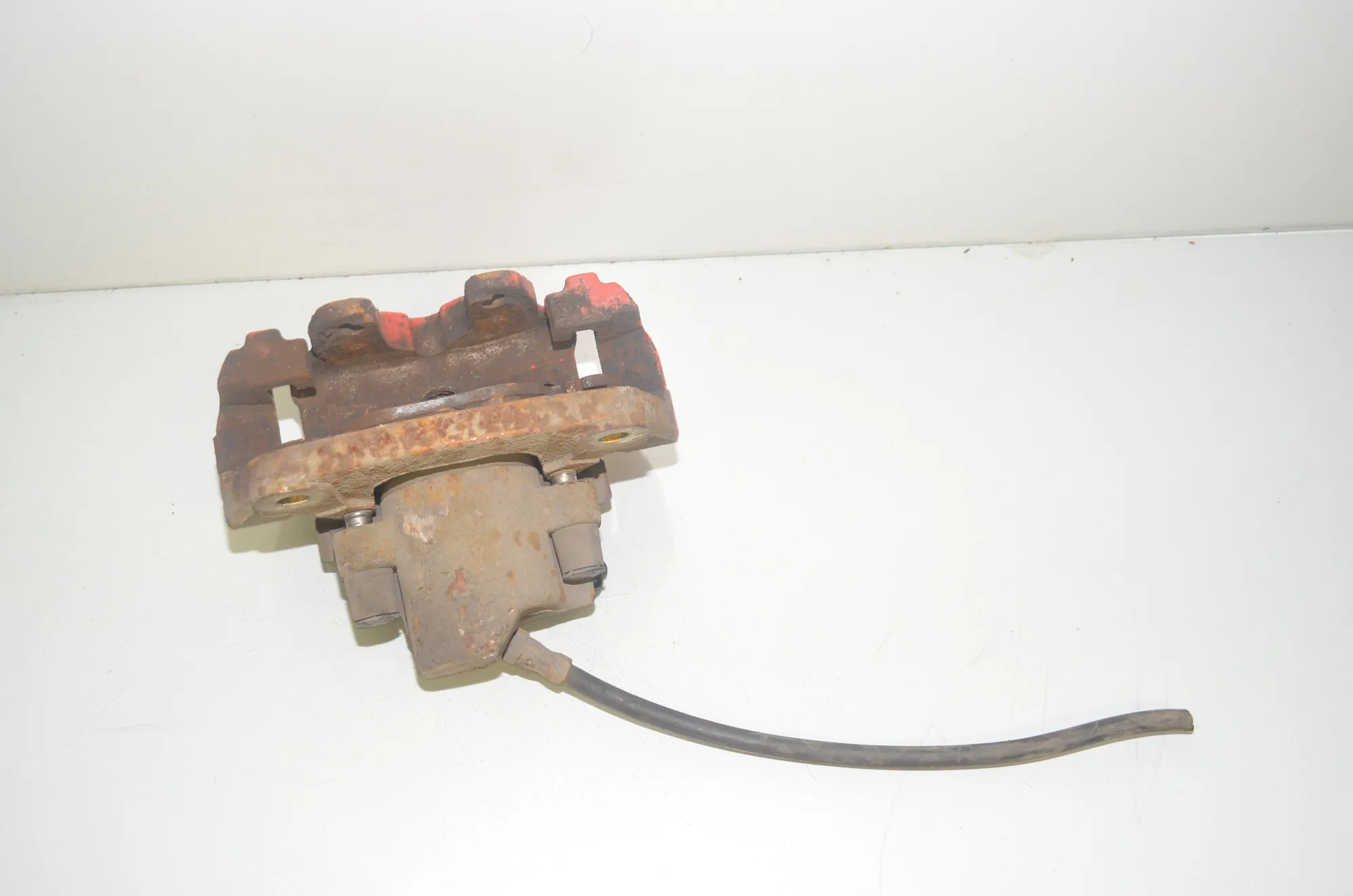 Front Right Brake Caliper · BMW X5 (E53) BMW X5 (E53) 4.6 is 2003 – 4