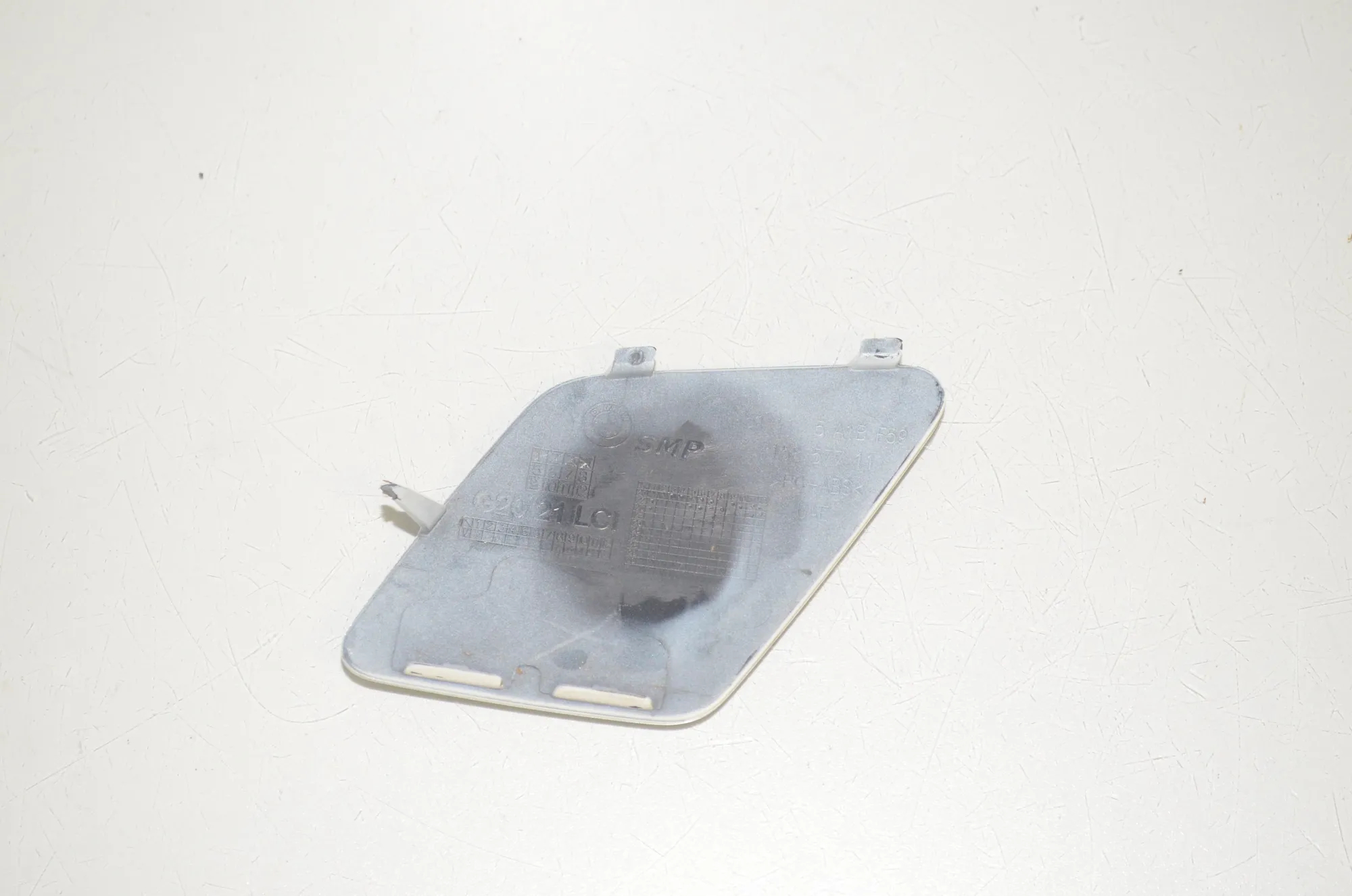 Front Bumper Tow Eye Cover – OEM 5A1BF59 · BMW 3 (G20, G28) BMW 3 (G20, G28) 3 (G20) 316 d 2022 – 3