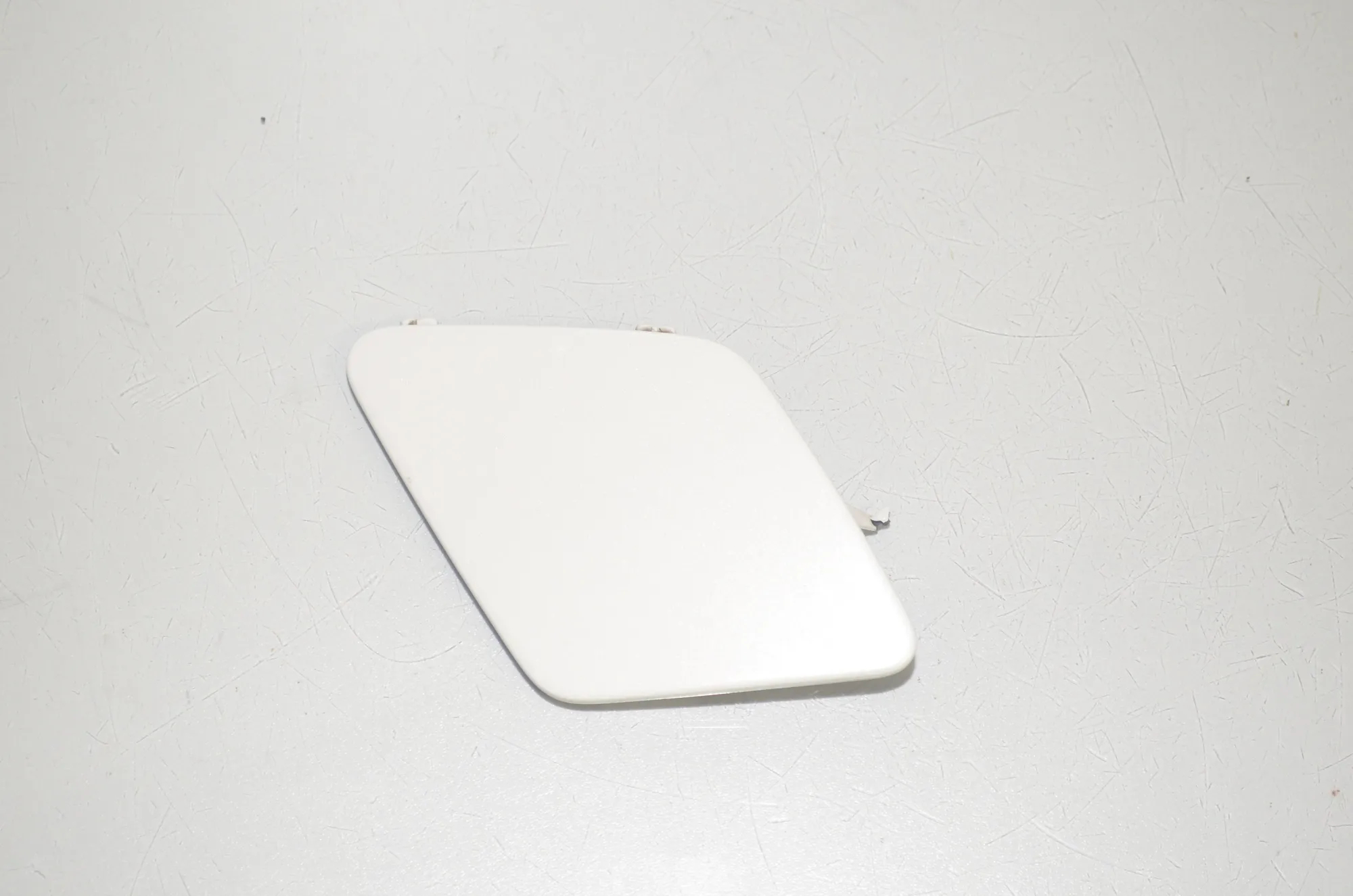 Front Bumper Tow Eye Cover – OEM 5A1BF59 · BMW 3 (G20, G28) BMW 3 (G20, G28) 3 (G20) 316 d 2022
