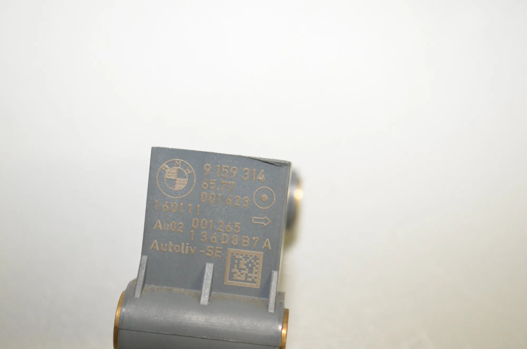 Rear Right Impact Sensor – OEM 9159310 · BMW 7 (F01, F02) 740 d xDrive 2011 – 5