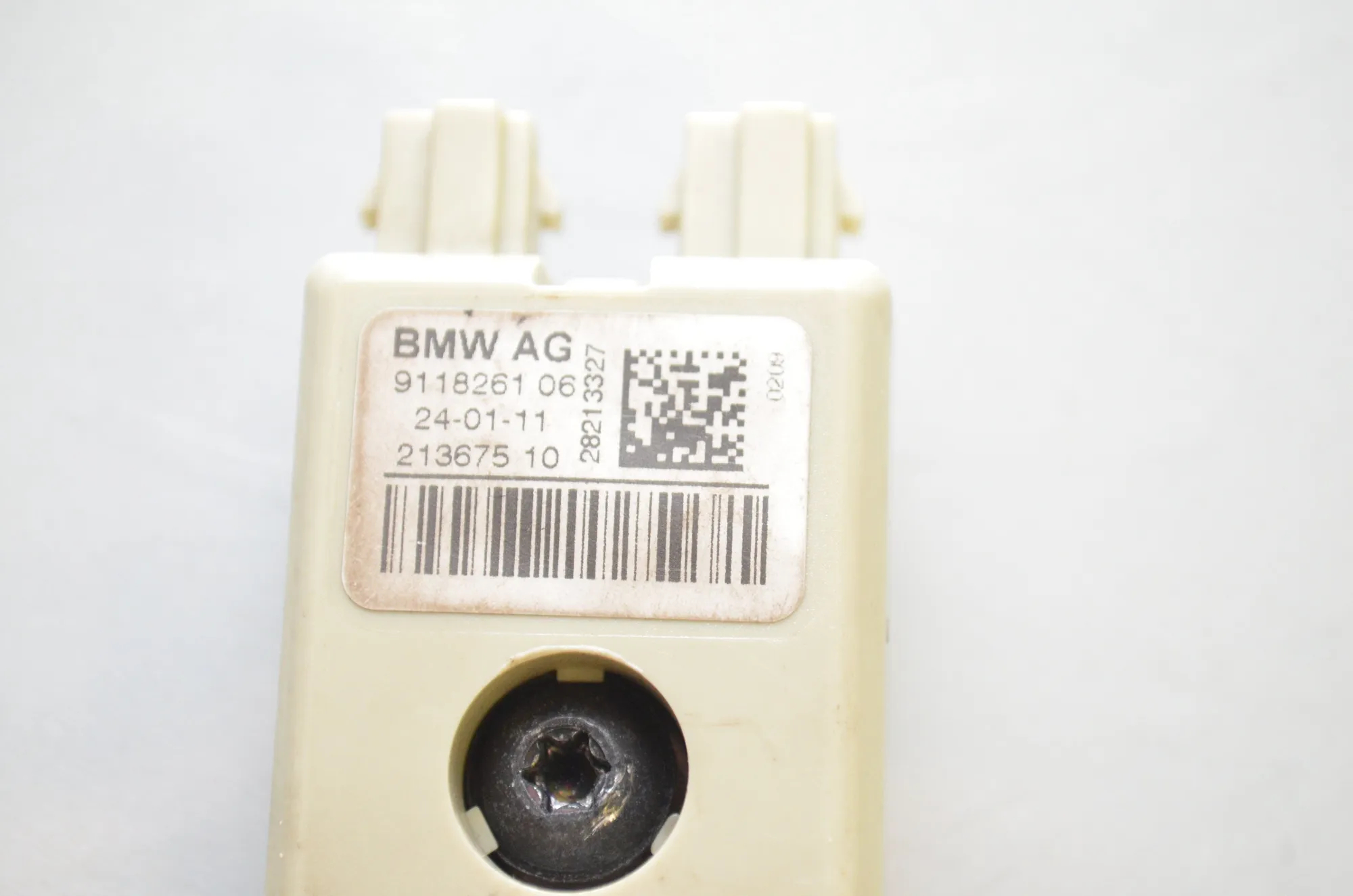 Antenna – OEM 9140179 · BMW 7 (F01, F02) 740 d xDrive 2011 – 6