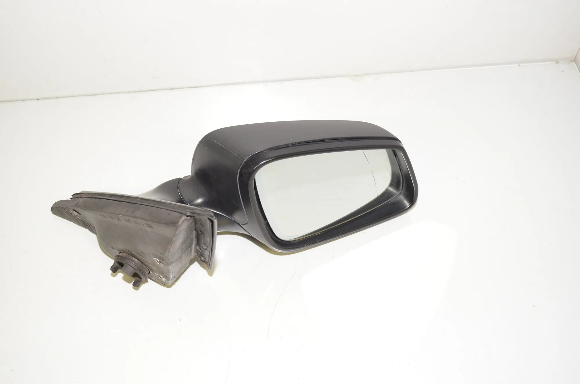 Right Side Wing Mirror – OEM 51167187432 · BMW 7 (F01, F02) 740 d xDrive 2011