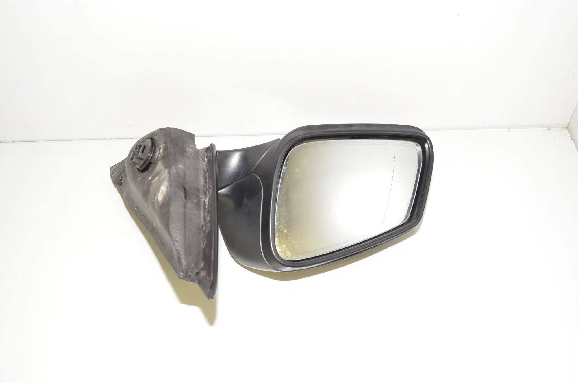 Left Side Wing Mirror – OEM 51167282127 · BMW 7 (F01, F02) 740 d xDrive 2011 – 4