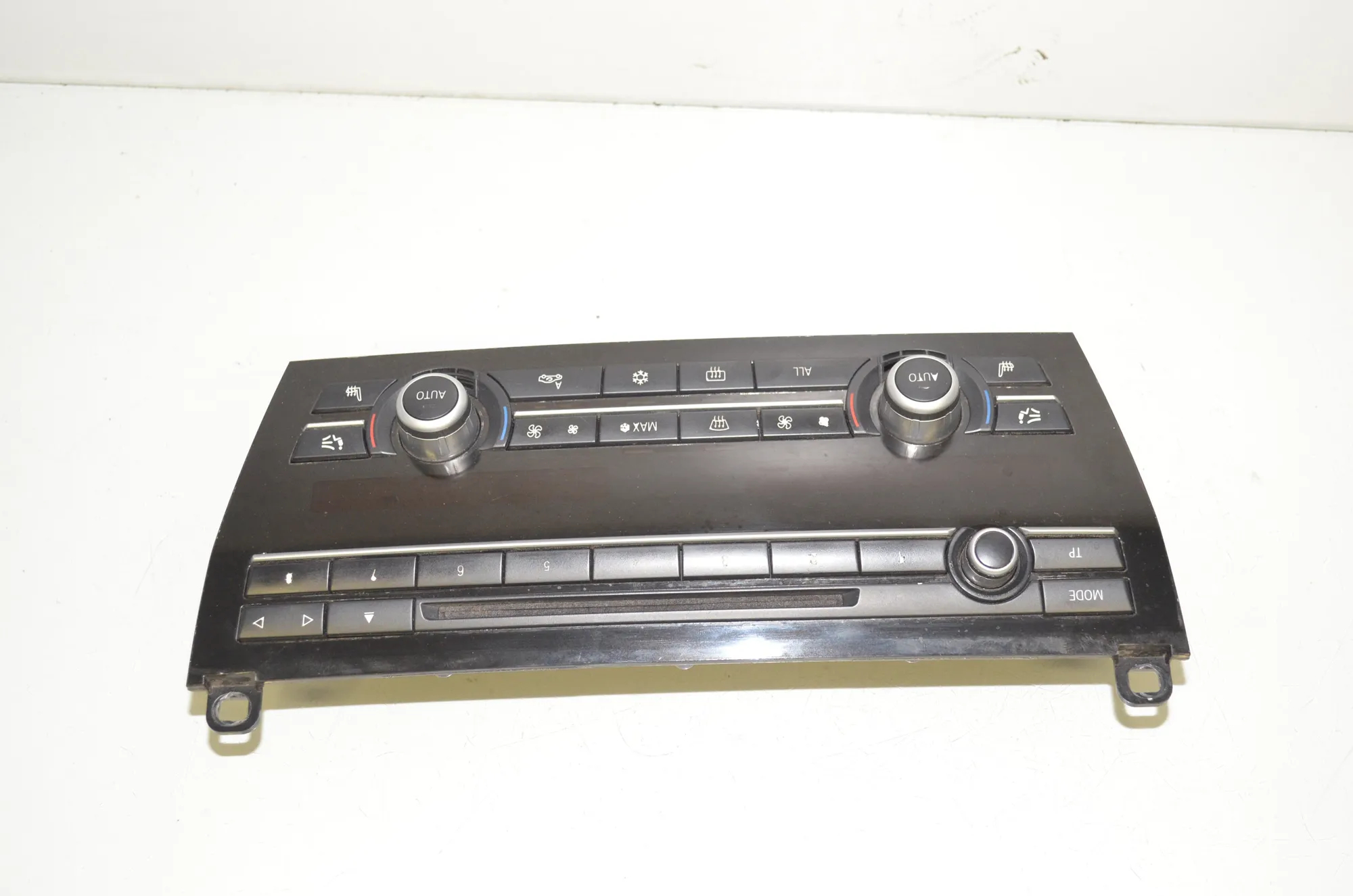 Climate Control Unit – OEM 9216254 · BMW 7 (F01, F02) 740 d xDrive 2011 – 2