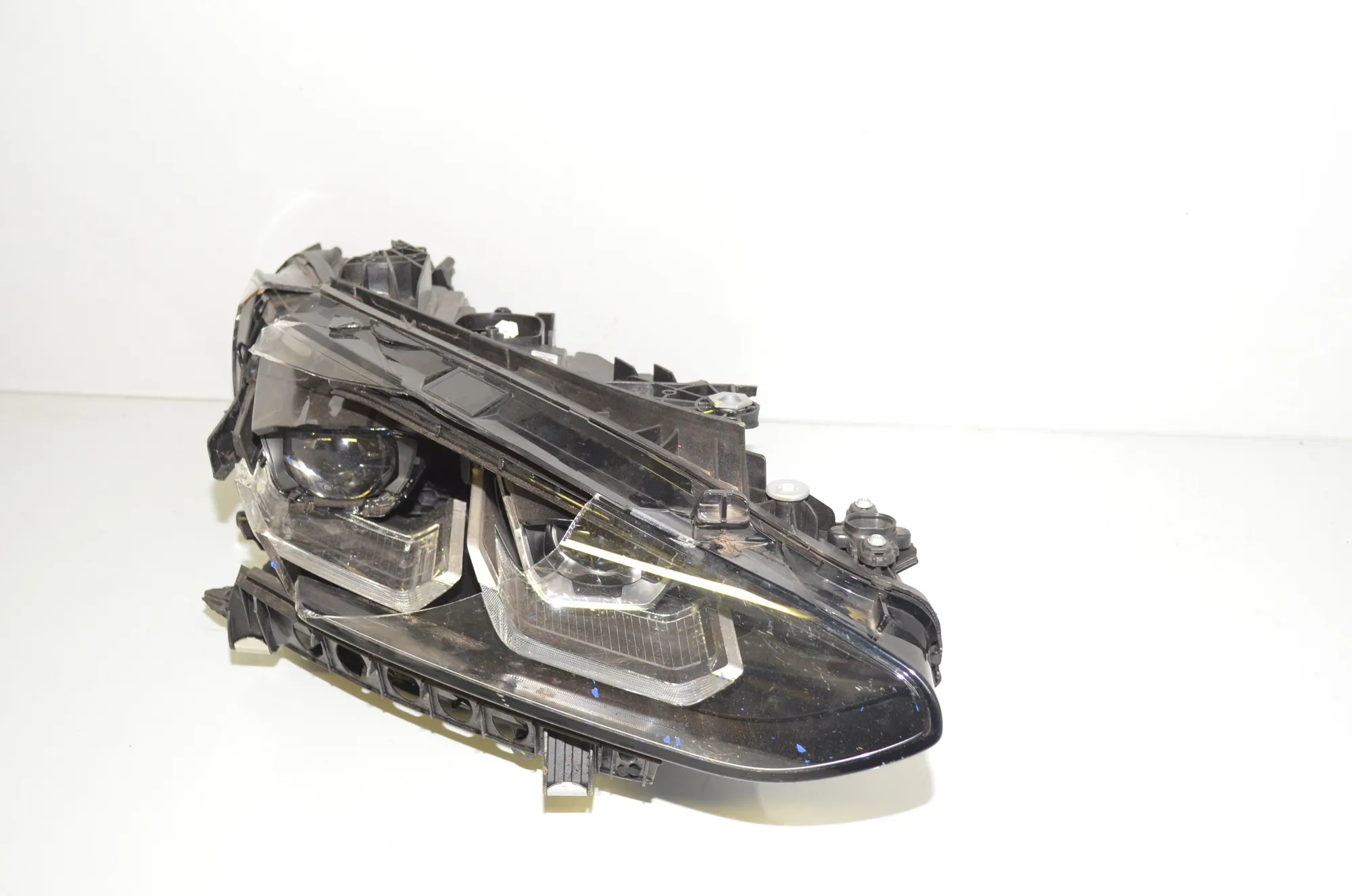 Front Right Headlight – OEM 5A19352 · BMW i4 (G26) BMW i4 (G26) eDrive40 2023 – 3