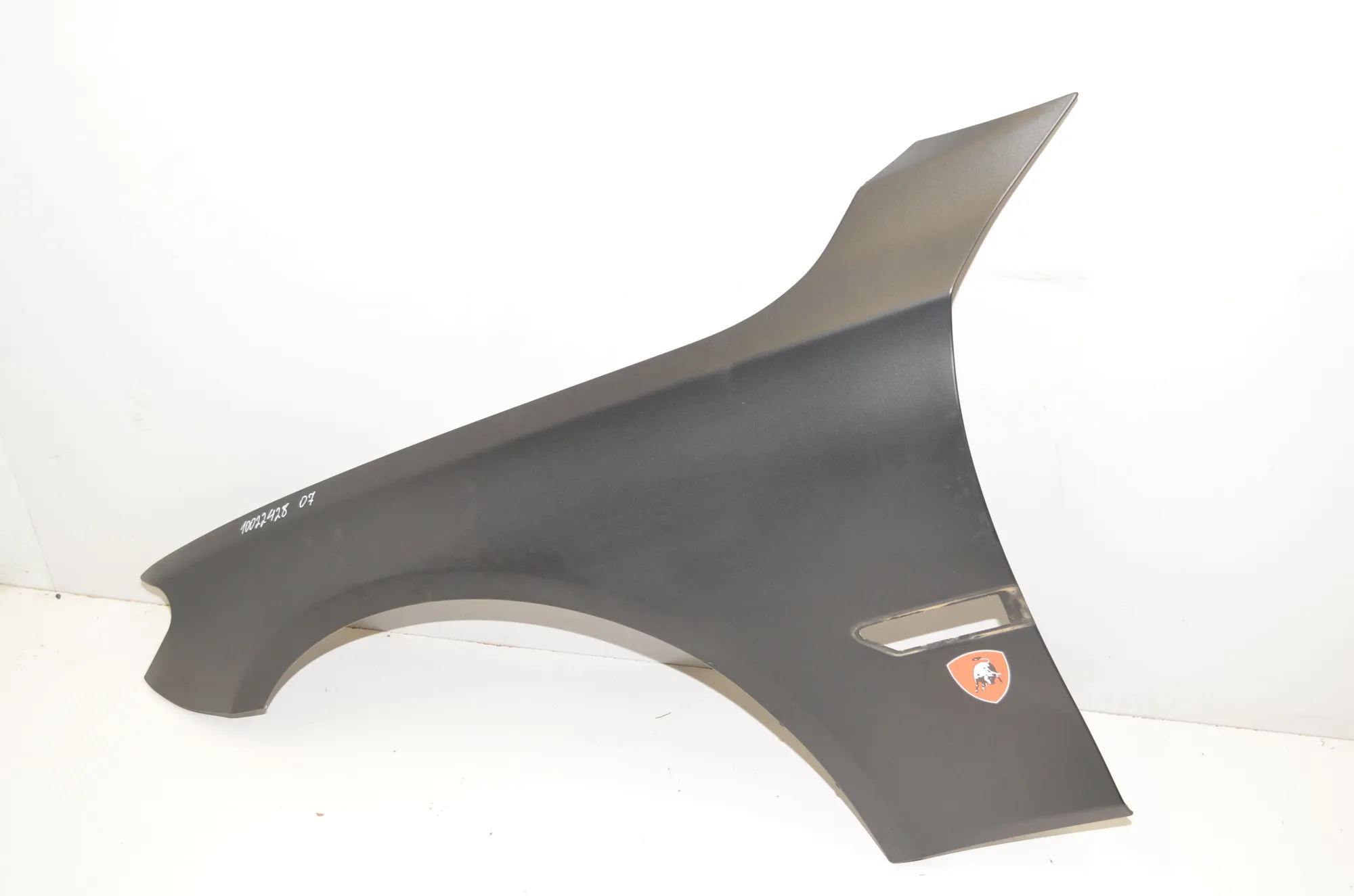 Front Left Fender · BMW 7 (F01, F02) 740 d xDrive 2011 – 2