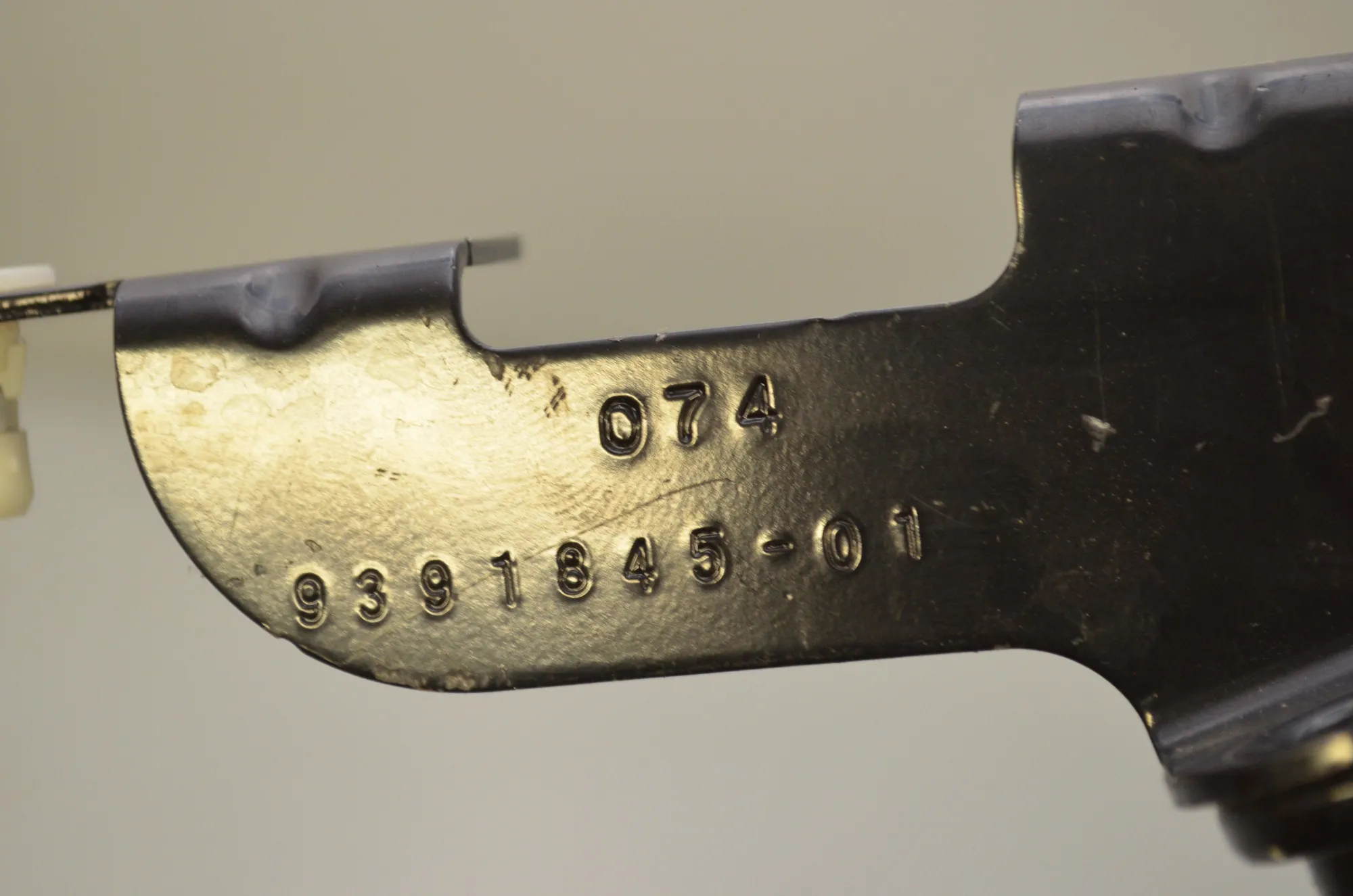 Bracket – OEM 9391845 · BMW 5 (G30) BMW 5 (G30) 520 d xDrive 2018 – 5