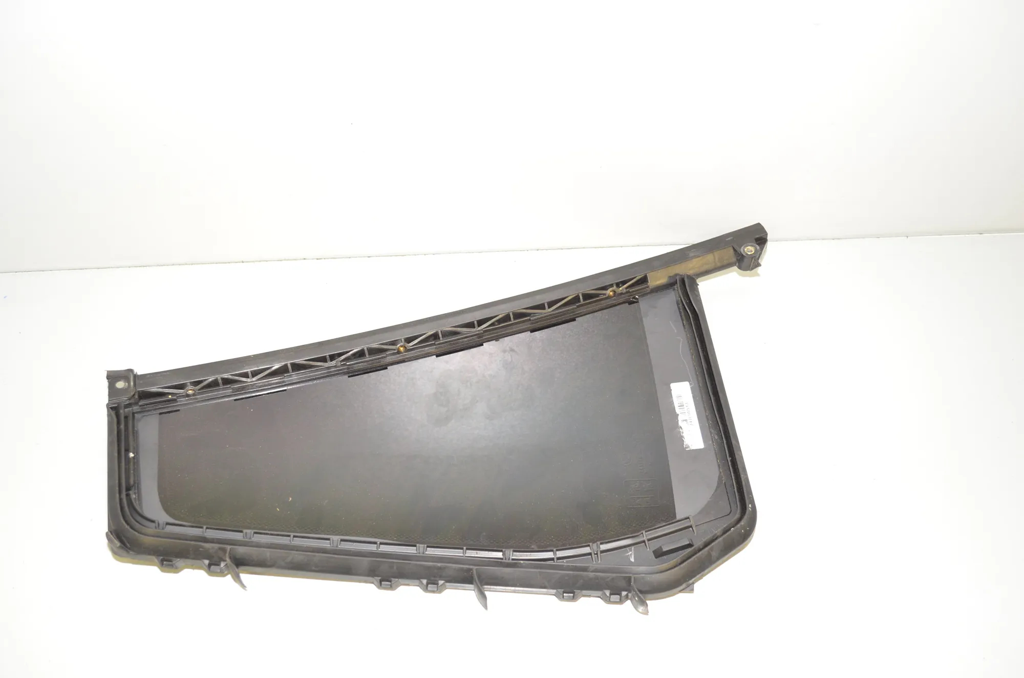 Rear Left Quarter Window – OEM 7410055 · BMW X3 (G01, F97) BMW X3 (G01, F97) xDrive 20 d 2019 – 3