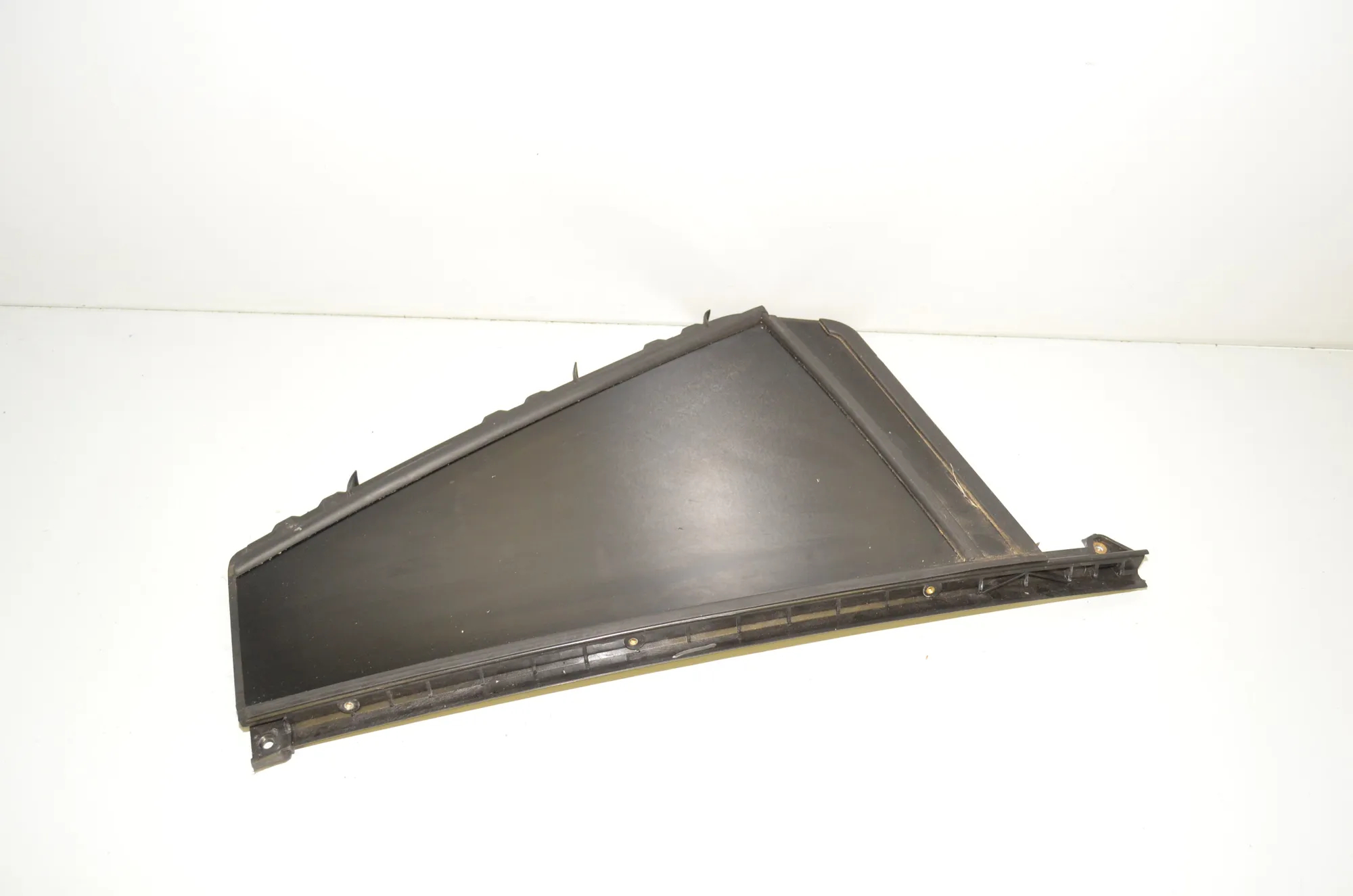 Rear Left Quarter Window – OEM 7410055 · BMW X3 (G01, F97) BMW X3 (G01, F97) xDrive 20 d 2019 – 2