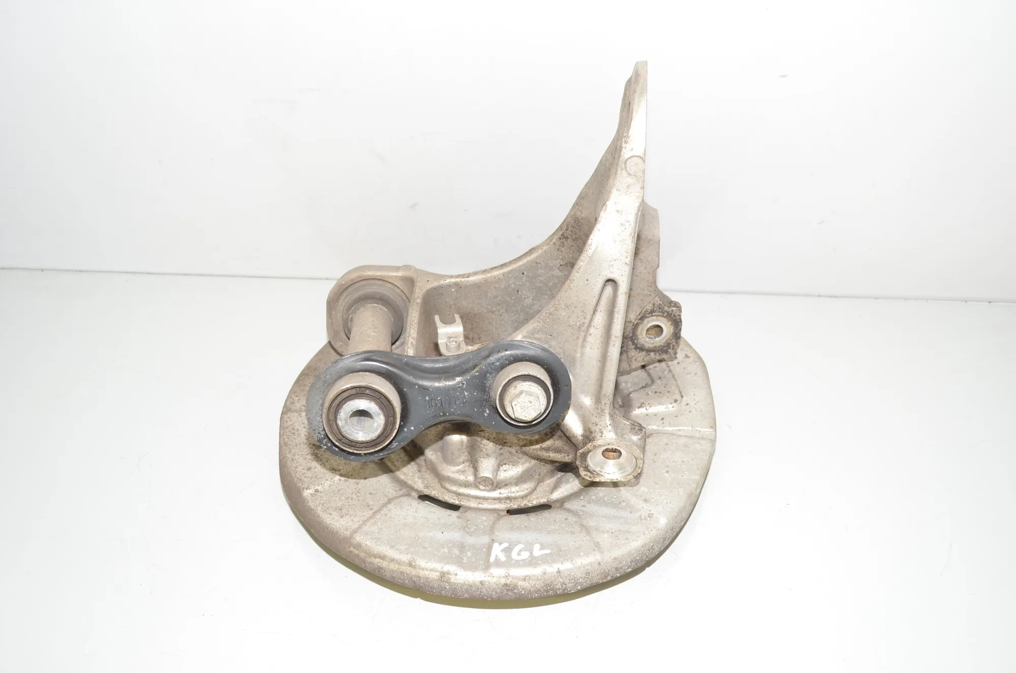 Rear Left Wheel Hub Spindle – OEM 6879101 · BMW X6 (F16, F86) xDrive 30 d 2016 – 4