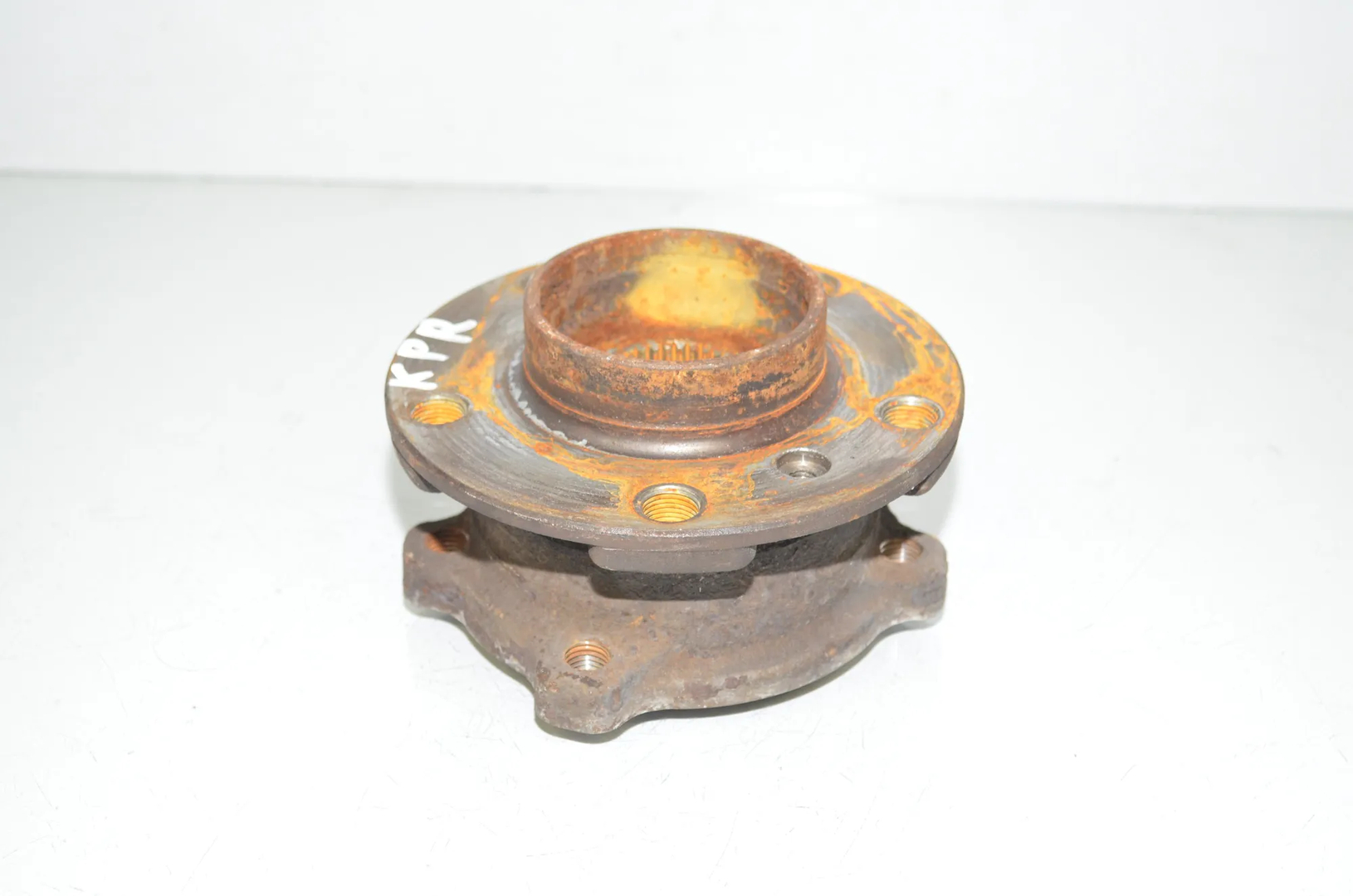 Front Left Wheel Bearing – OEM 6882263 · BMW X6 (F16, F86) xDrive 30 d 2016 – 2