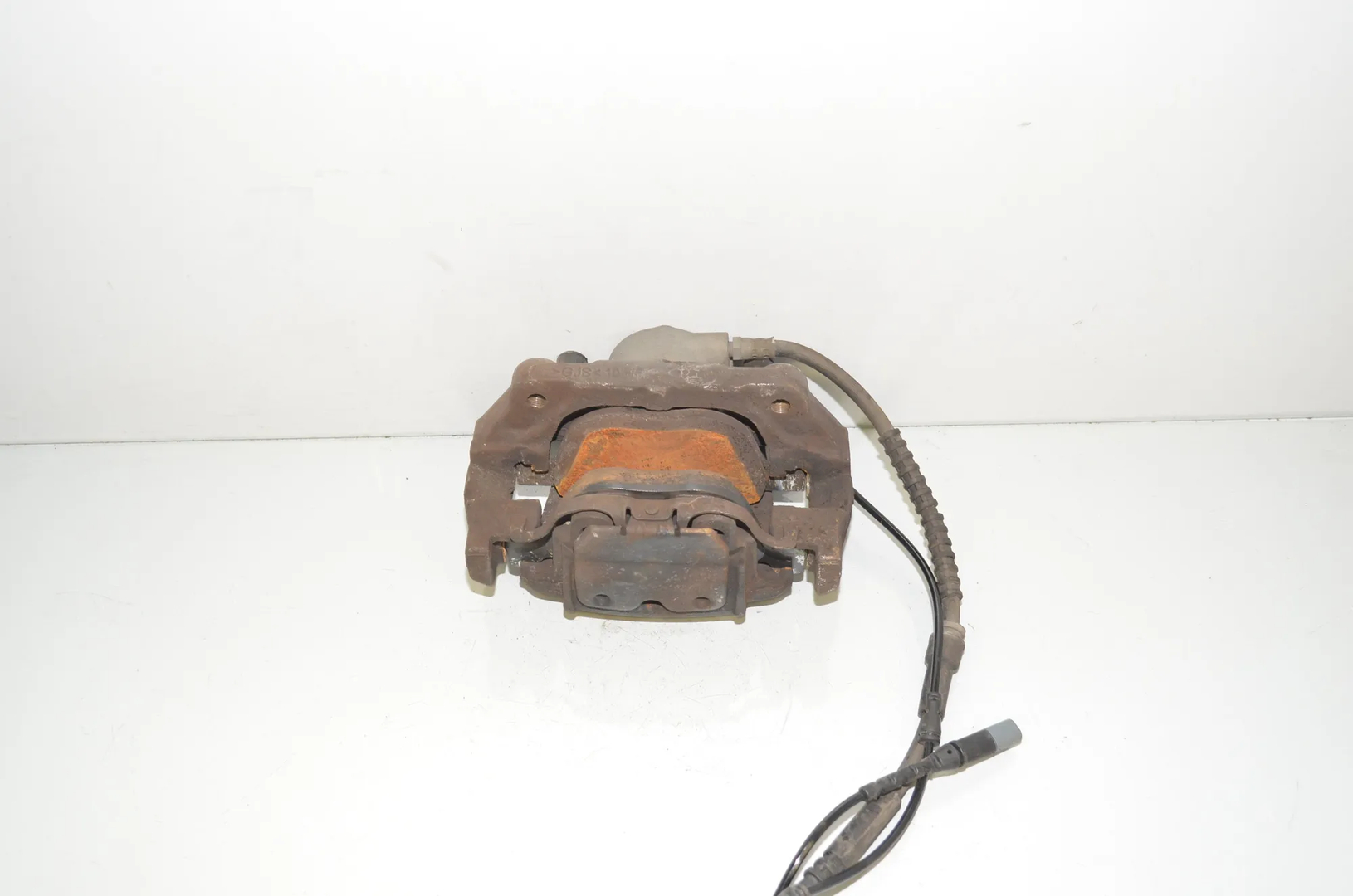 Front Left Brake Caliper – OEM 6776783 · BMW X6 (F16, F86) xDrive 30 d 2016 – 3