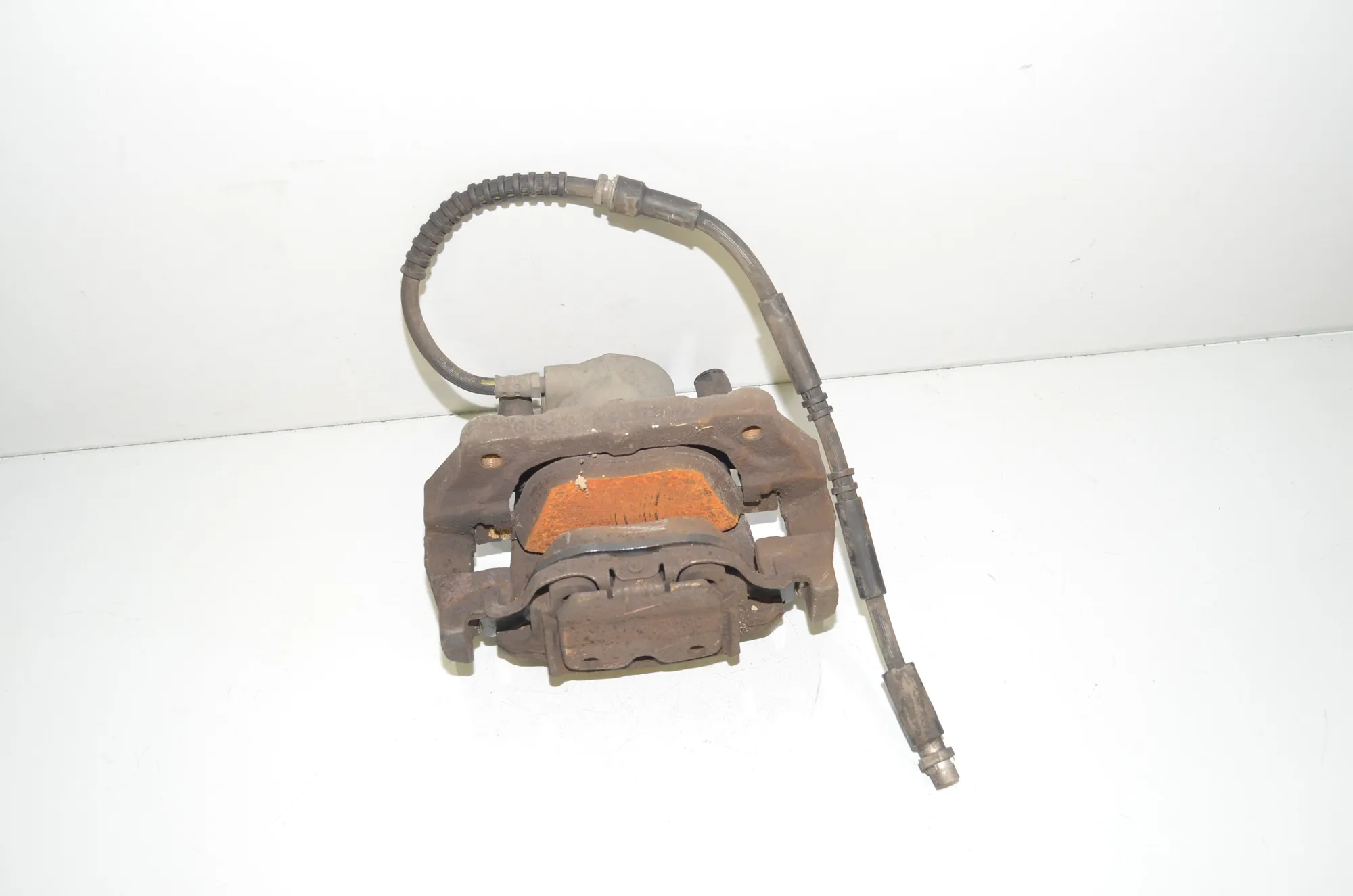 Front Right Brake Caliper – OEM 6776784 · BMW X6 (F16, F86) xDrive 30 d 2016 – 3