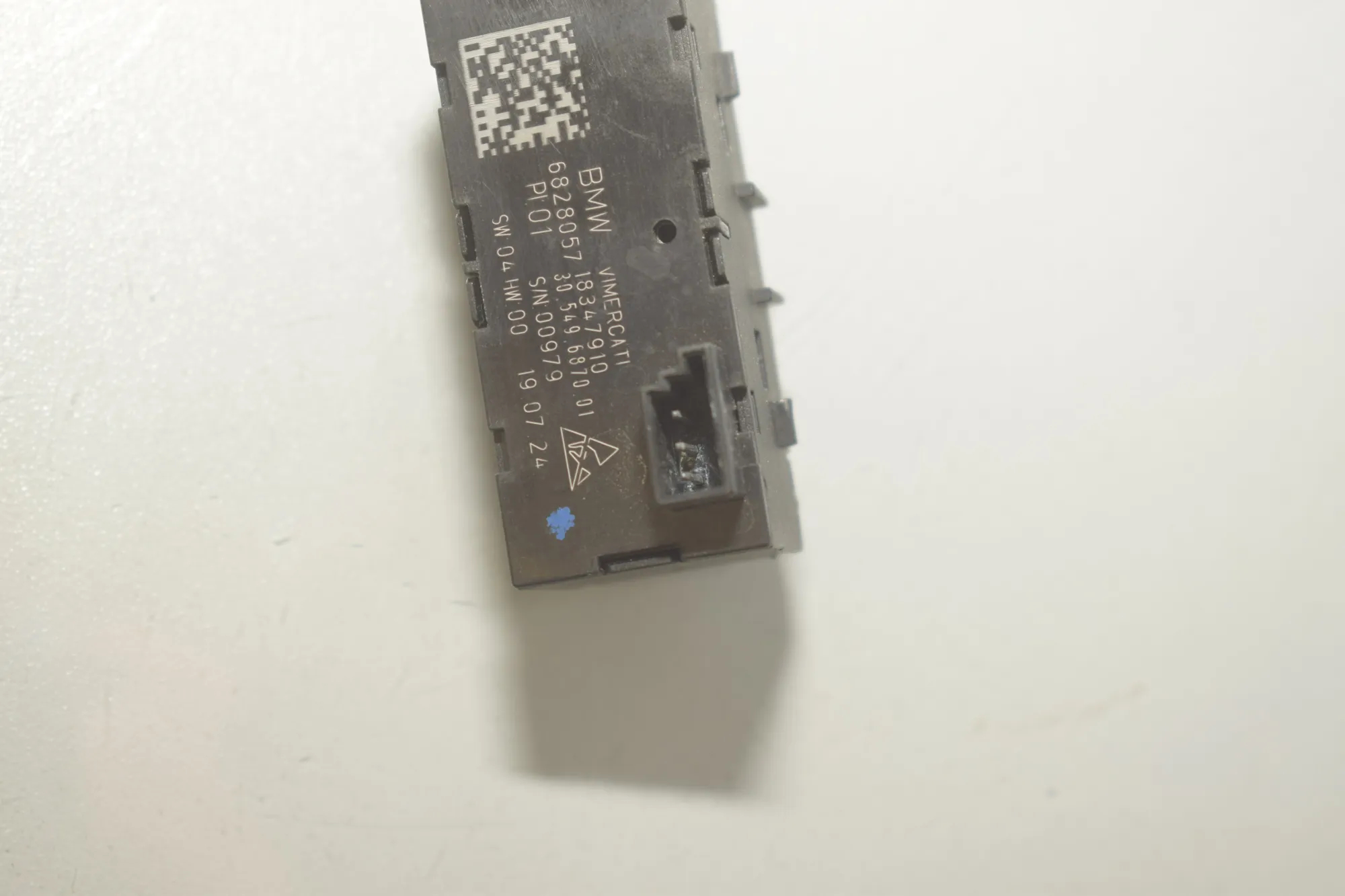 Seat Heating Switch – OEM 6828057 · BMW X5 (G05) (2018 - -) xDrive M 50 d 2019 – 4