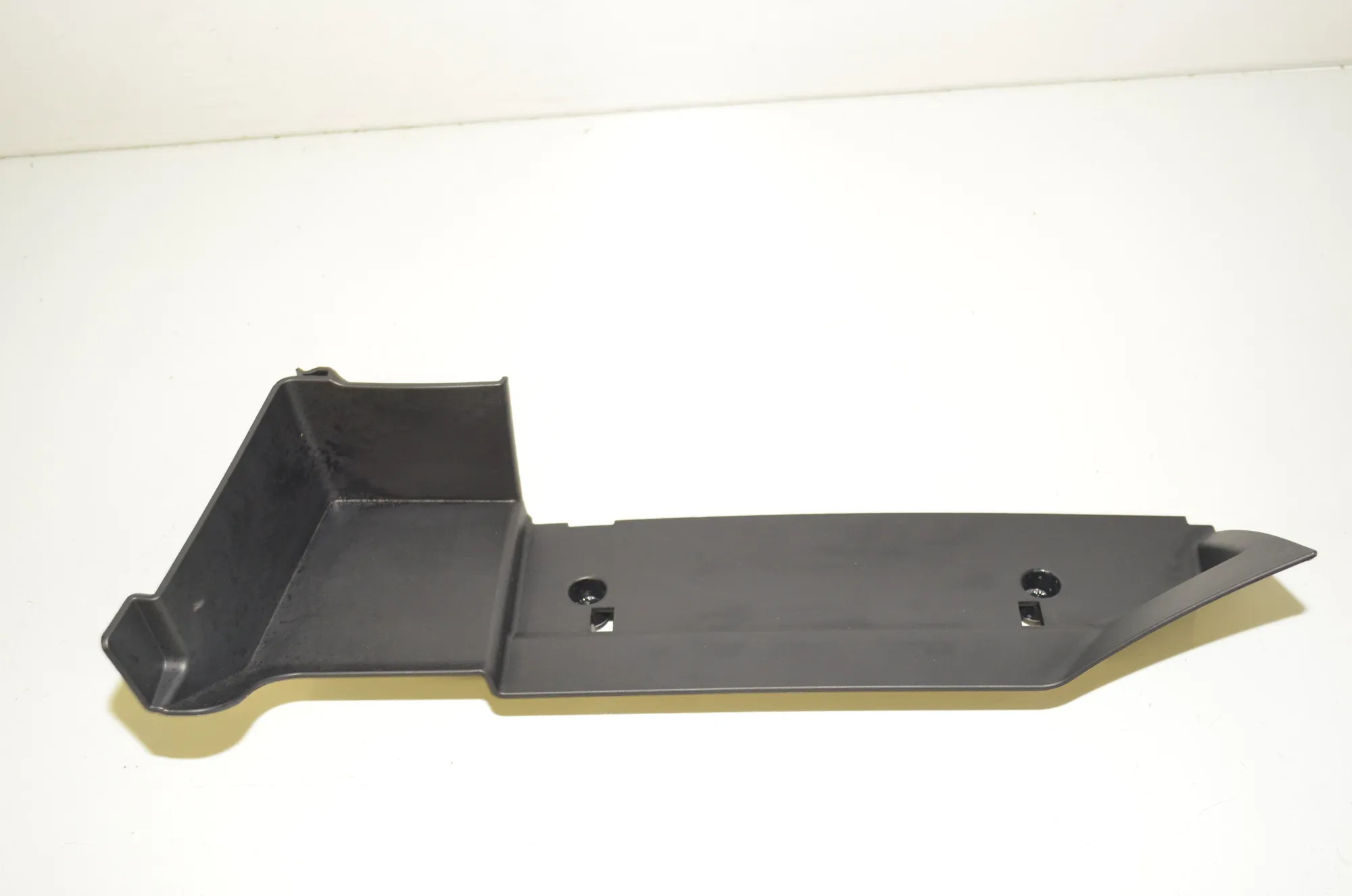 Dashboard Lower Trim – OEM 9283032 · BMW i3 (I01) s Electric 2022 – 2