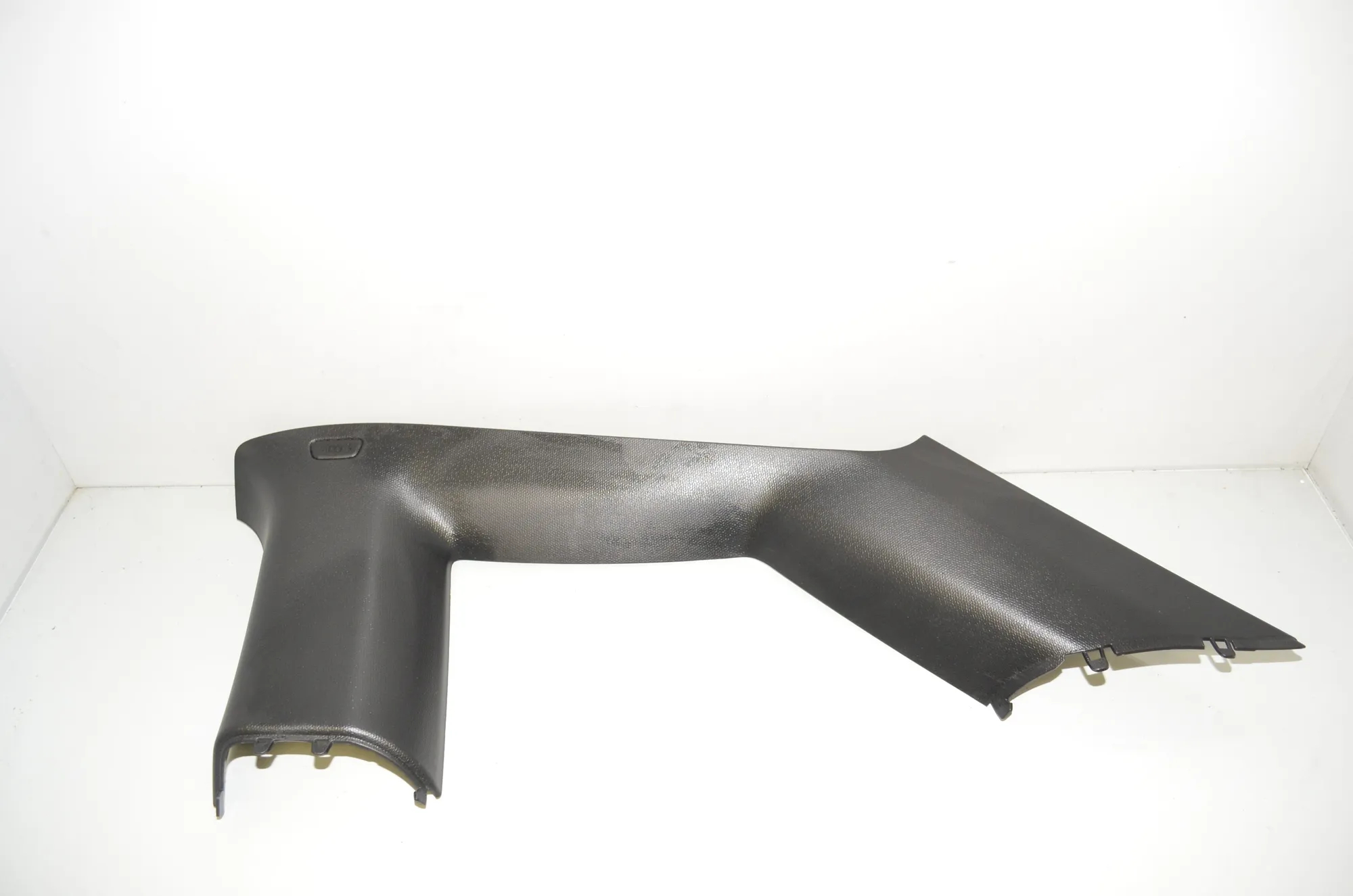 Right Side Pillar Trim – OEM 7275670 · BMW i3 (I01) s Electric 2022