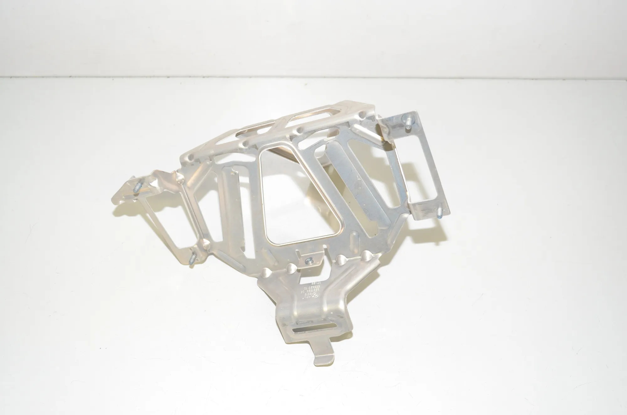 Bracket – OEM 9251524 · BMW i3 (I01) s Electric 2022 – 3