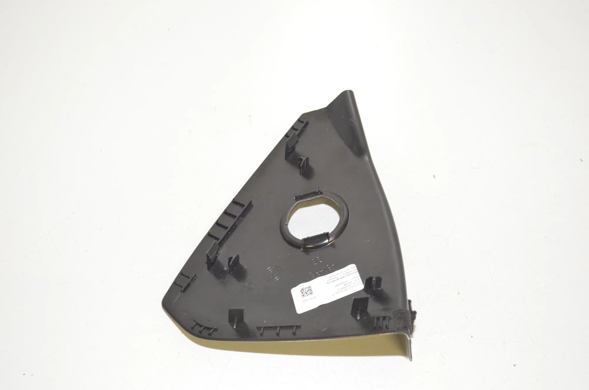 Dashboard Side Trim – OEM 9282993 · BMW i3 (I01) s Electric 2022 – 4
