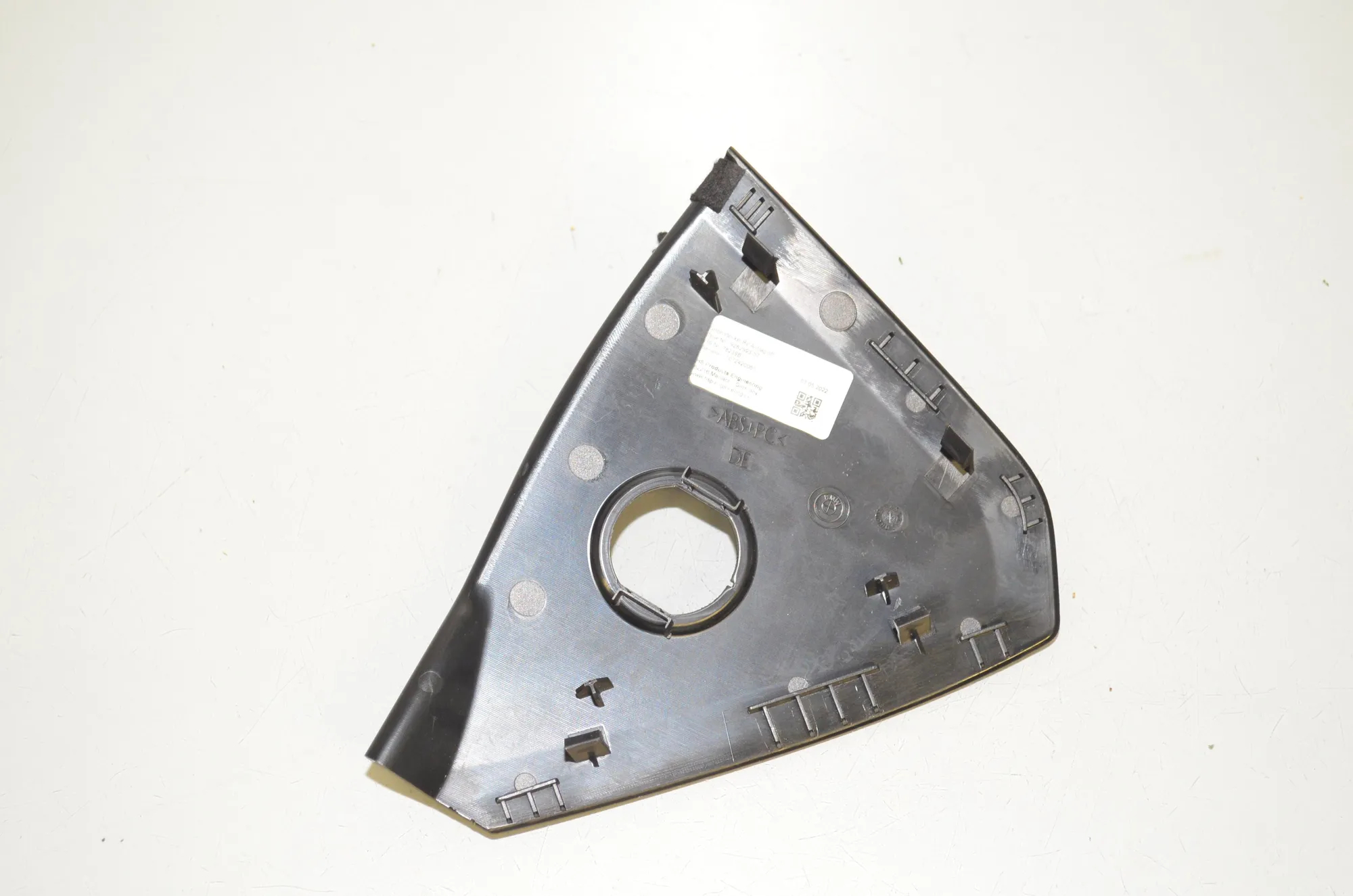 Dashboard Side Trim – OEM 9282993 · BMW i3 (I01) s Electric 2022 – 3