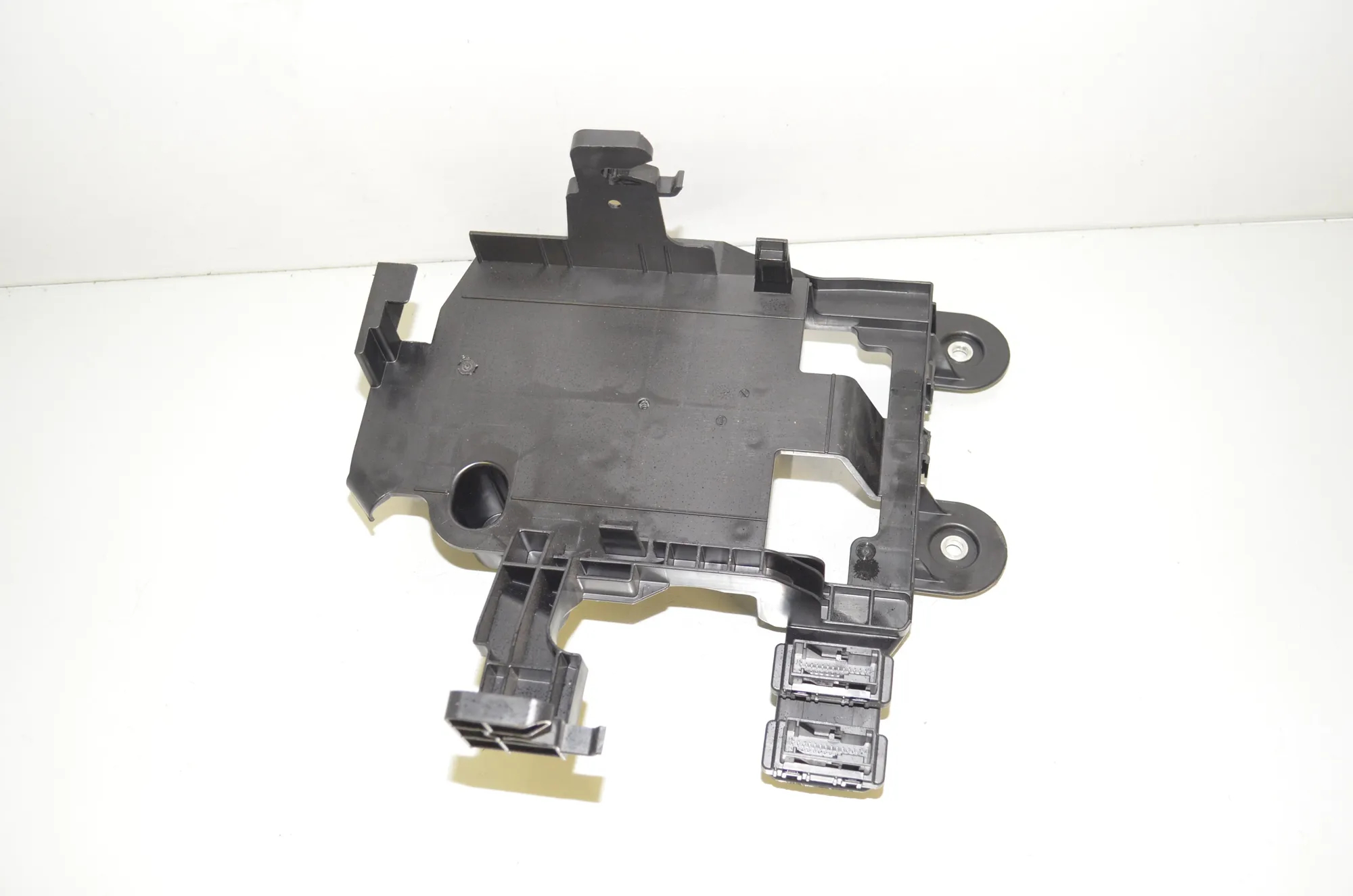 Bracket – OEM 9265643 · BMW i3 (I01) s Electric 2022 – 2