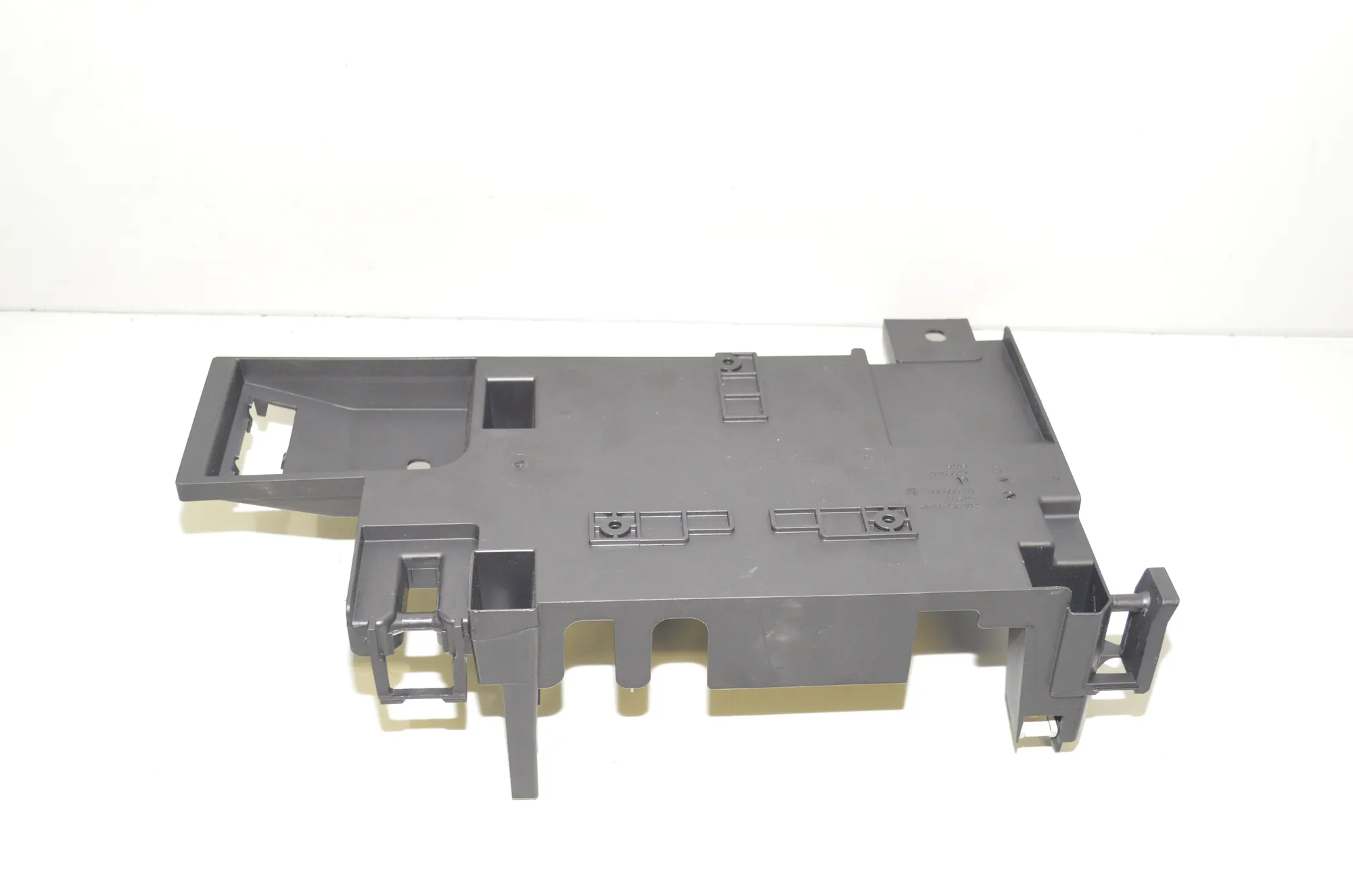 Bracket – OEM 9265642 · BMW i3 (I01) s Electric 2022 – 3