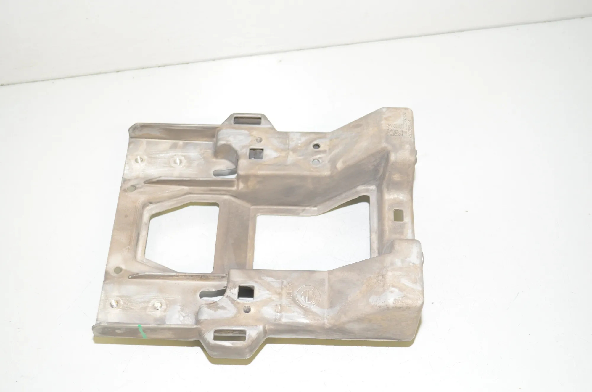 Bracket – OEM 8500590 · BMW i3 (I01) s Electric 2022 – 2