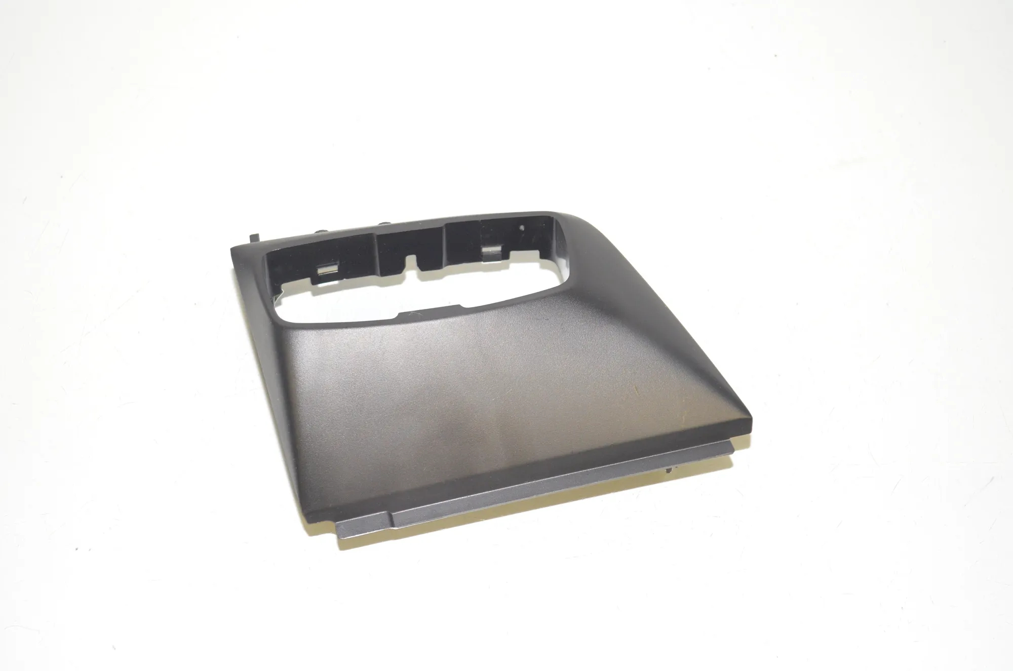 Headlight Switch Trim – OEM 9282942 · BMW i3 (I01) s Electric 2022 – 2