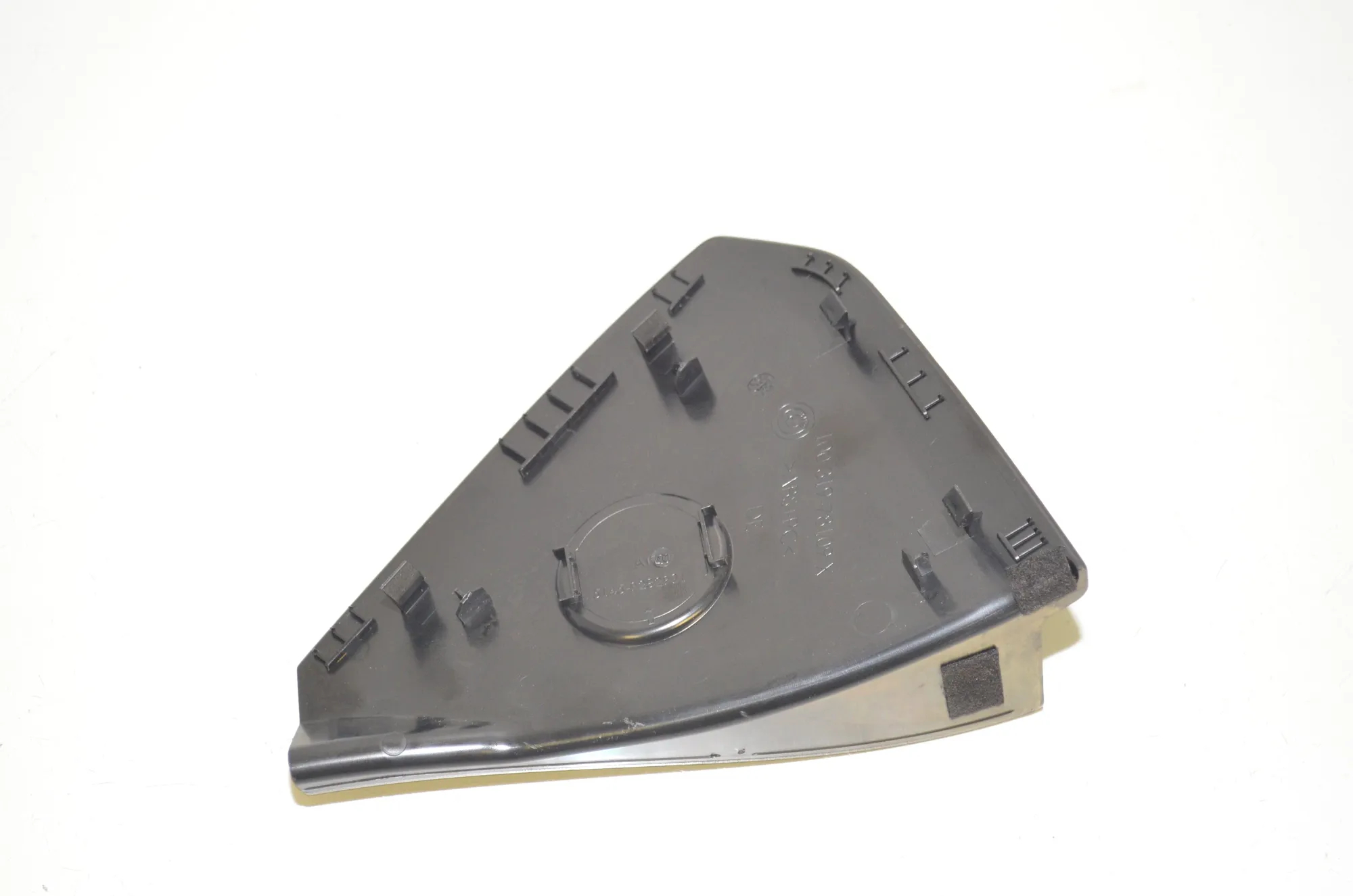 Dashboard Side Trim – OEM 9282991 · BMW i3 (I01) s Electric 2022 – 3